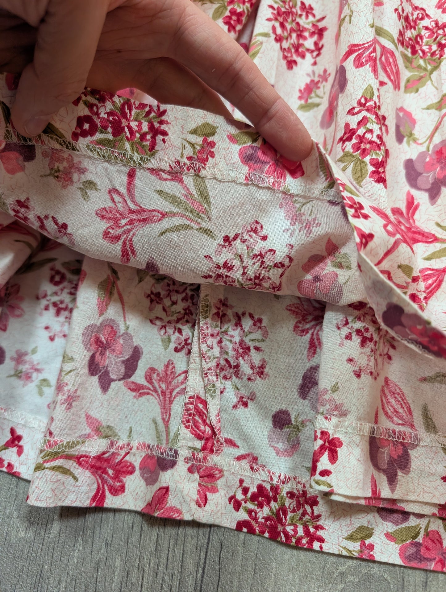 1980s Laura Ashley pink floral lace collar dress