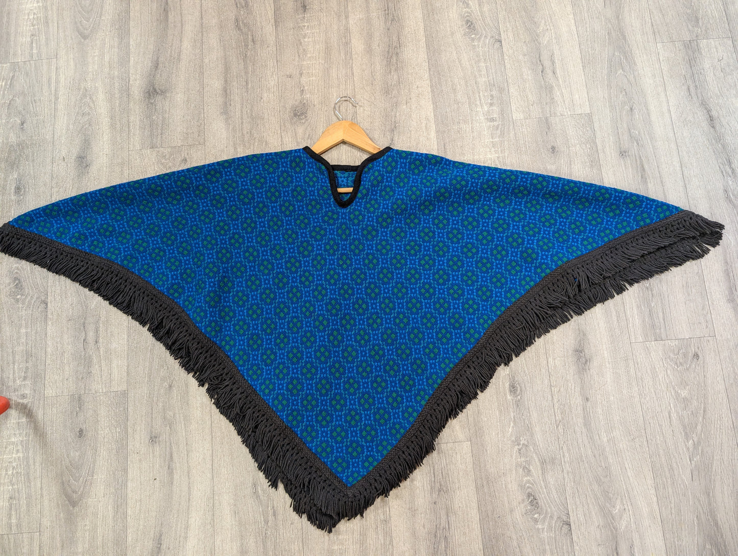 Reversible Welsh tapestry wool fringed poncho