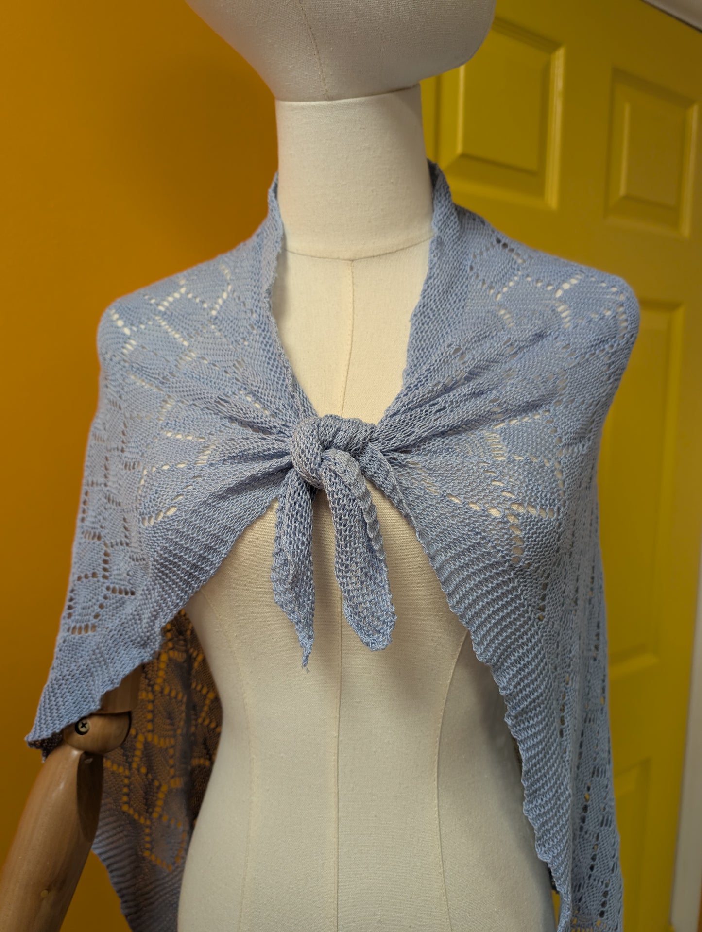 80s/90s Laura Ashley light blue cotton shawl/scarf
