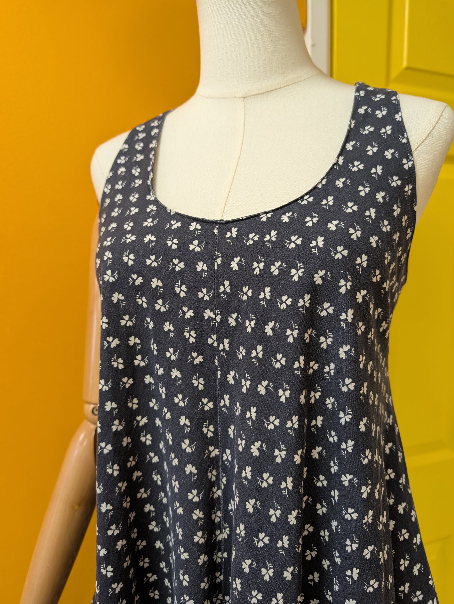 1970s Laura Ashley made in Wales clover print cotton dress - S/8/10
