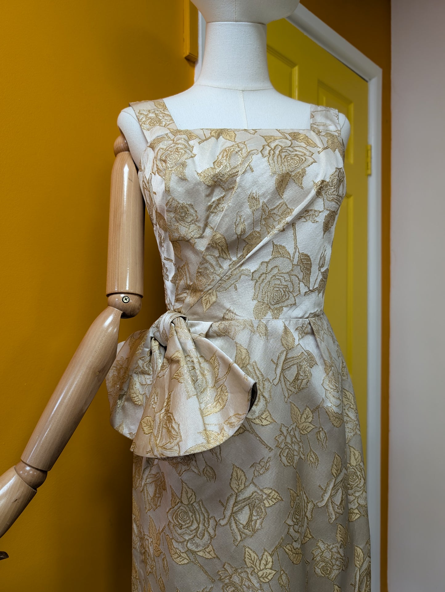 Gold brocade party dress - S/8