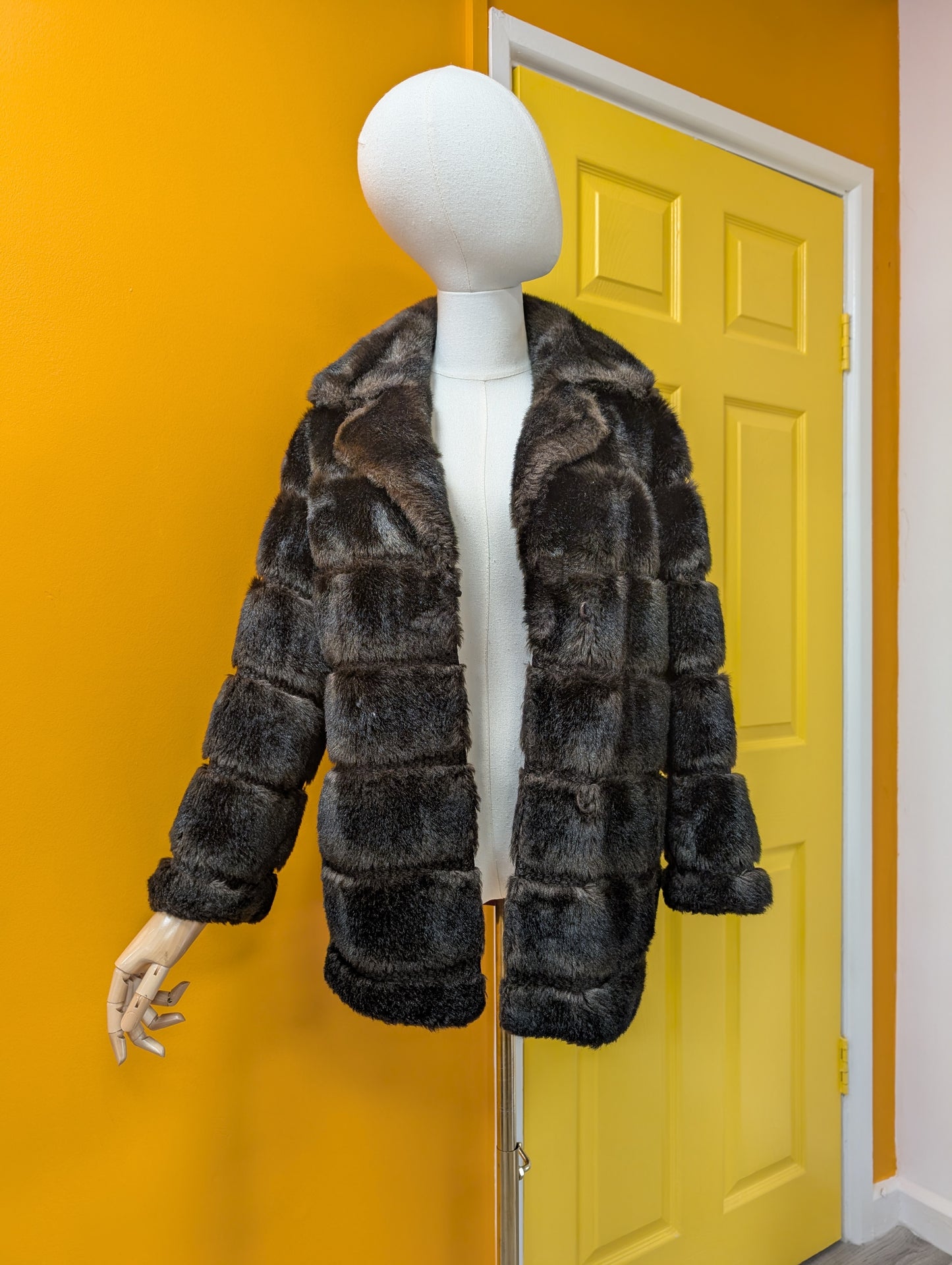 1970s Tissavel dark brown faux fur coat - S