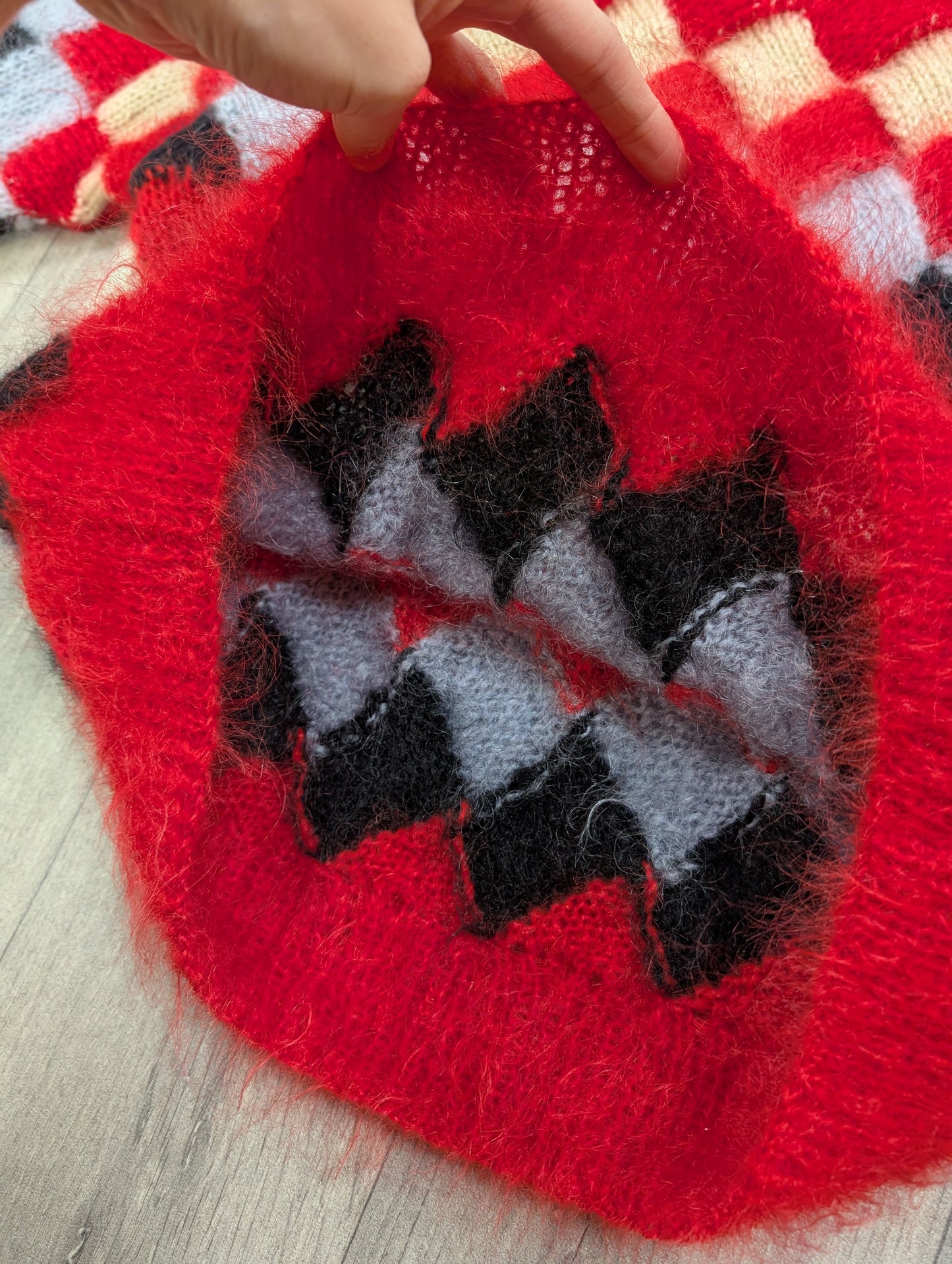 1980s red mohair hand knitted jumper - S/M