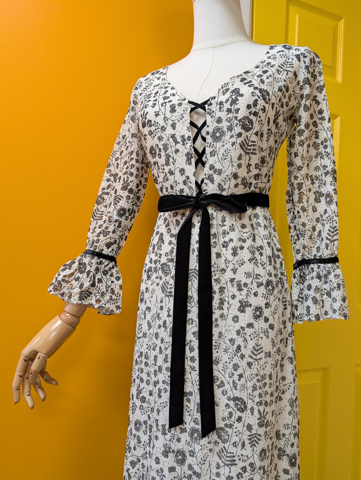 1970s Richard Shops black and white maxi dress - S/8