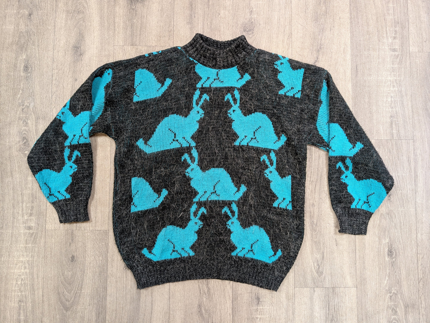 1980s rabbit jumper - S/M