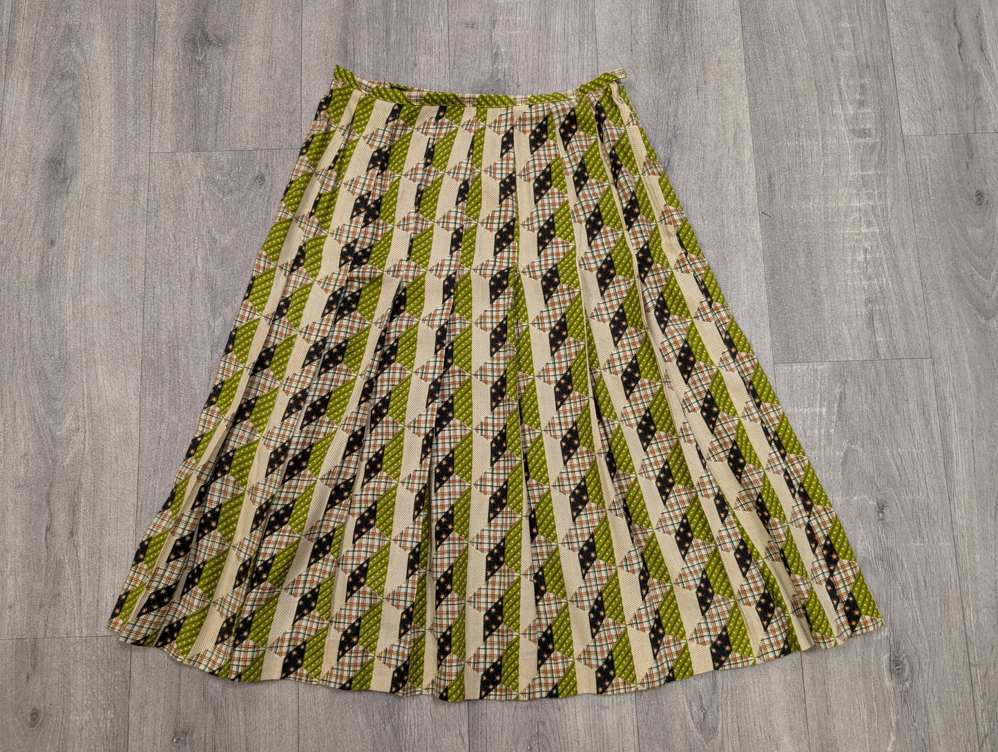 1970s Daniel Hechter Paris green top and skirt - XS/6/8