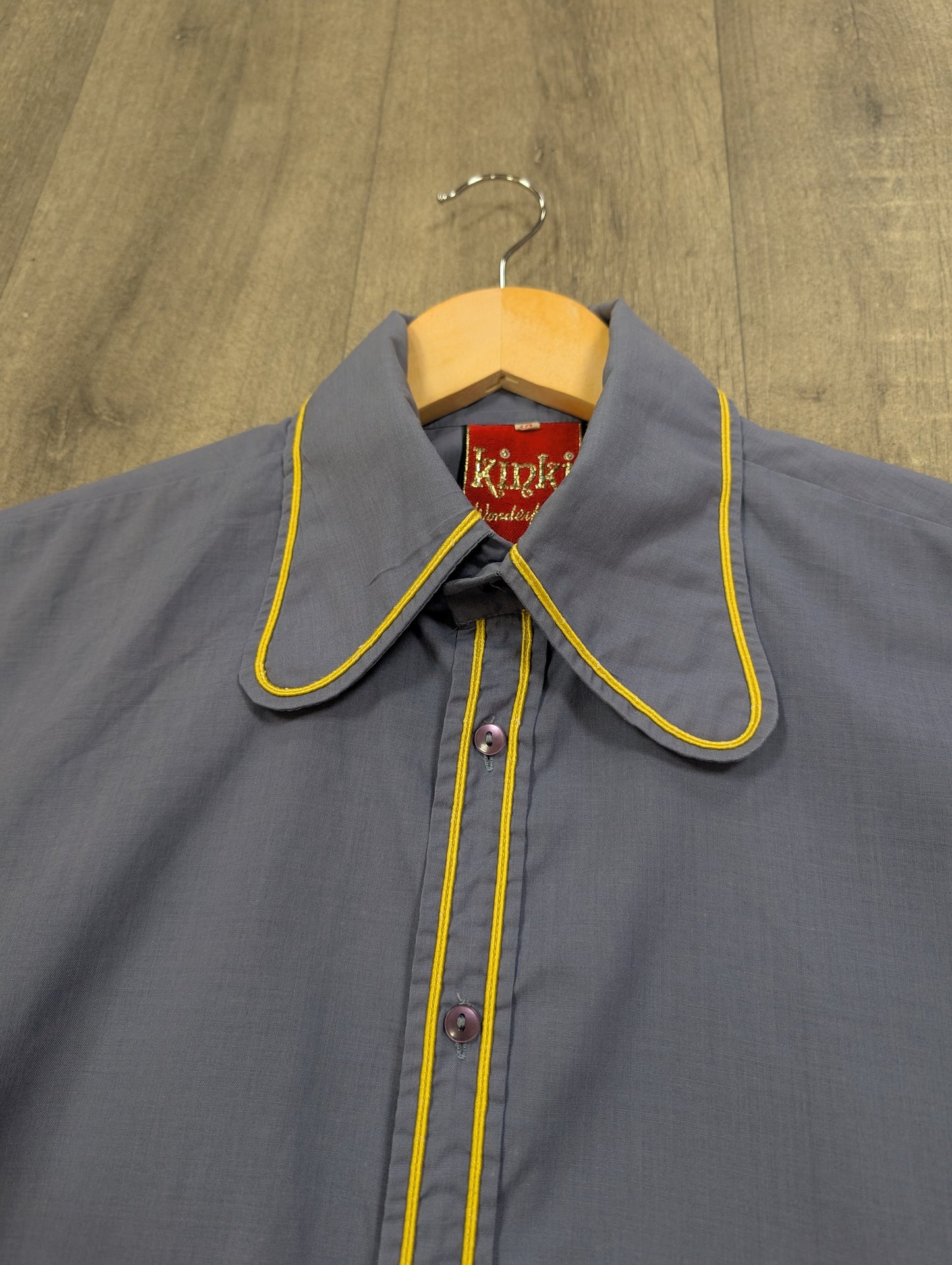 1970s Kinki beagle collar shirt