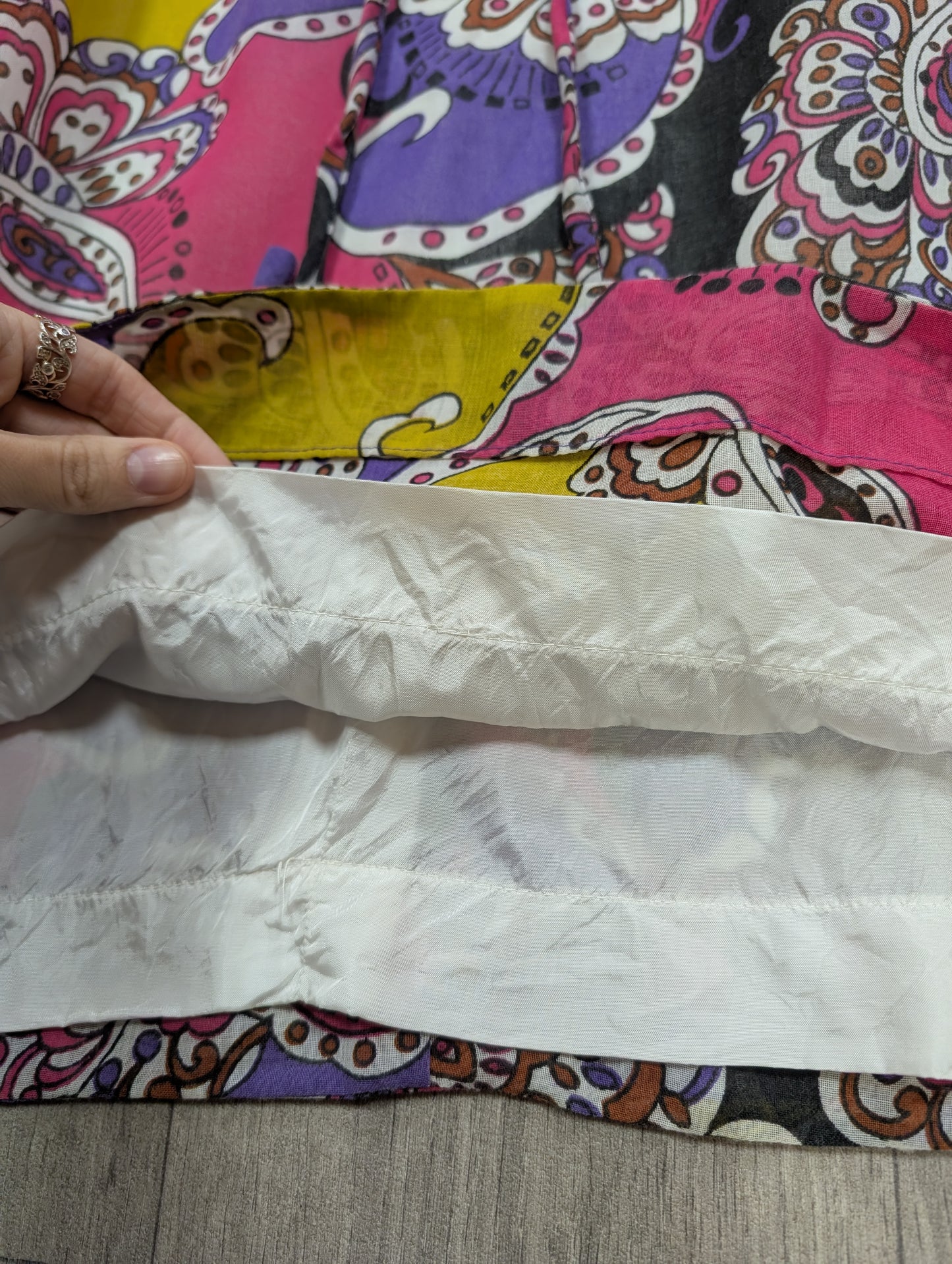 60s/70s Swiss Made European Fashions psychedelic dress - S/8/10