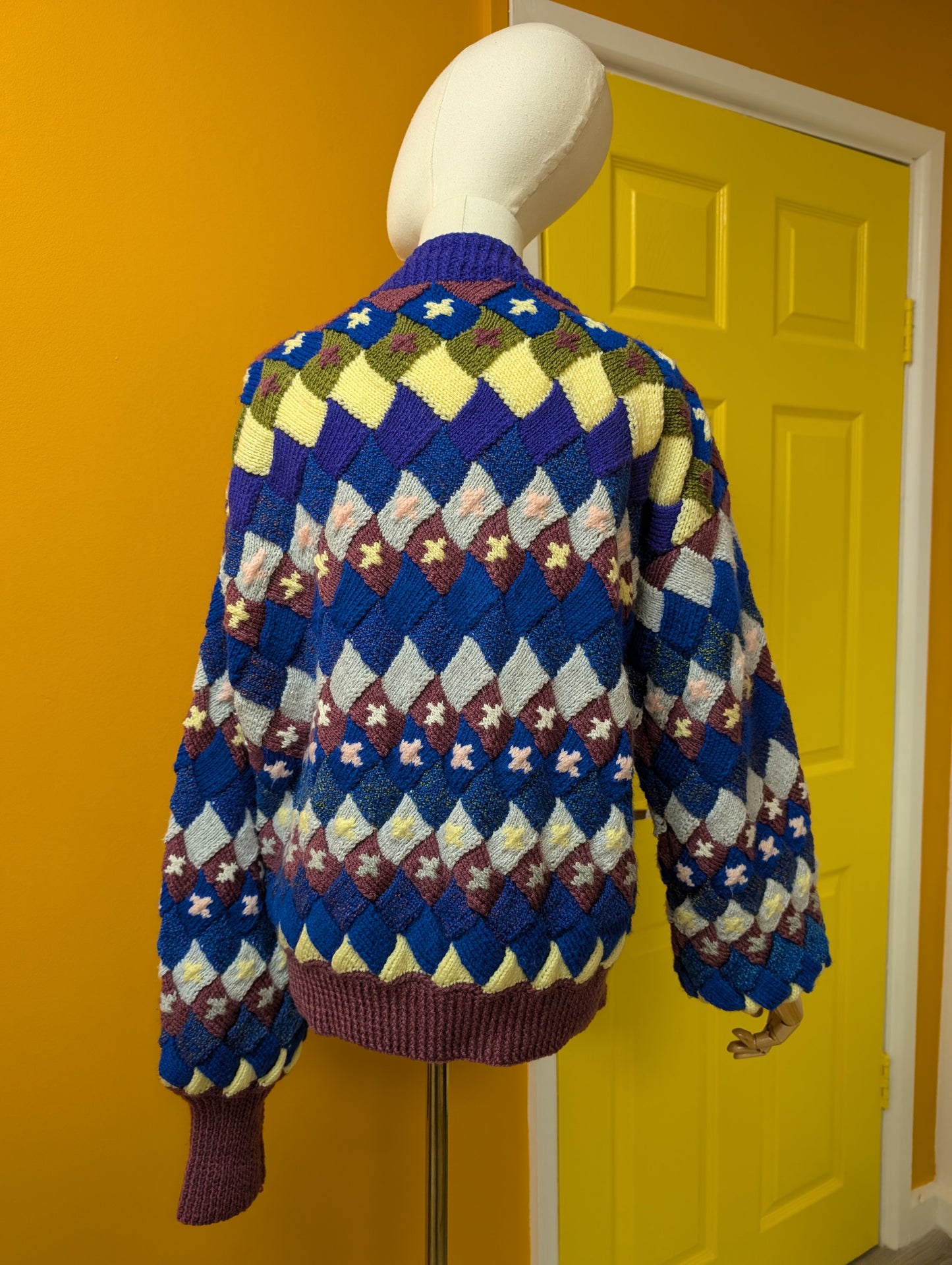 80s/90s hand knitted textured jumper by Sharon Welch - M