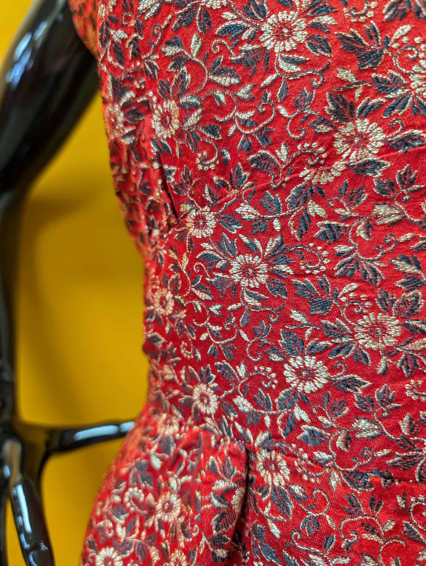 1960s red & gold dress - S/10
