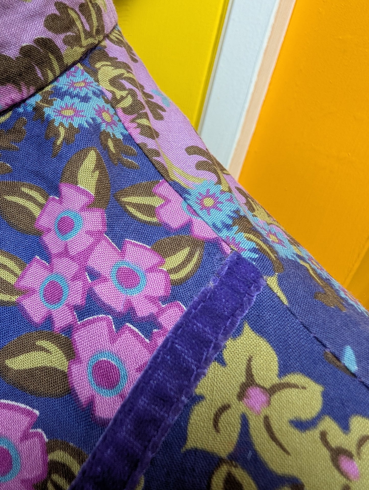 1970s psychedelic maxi dress - M/12