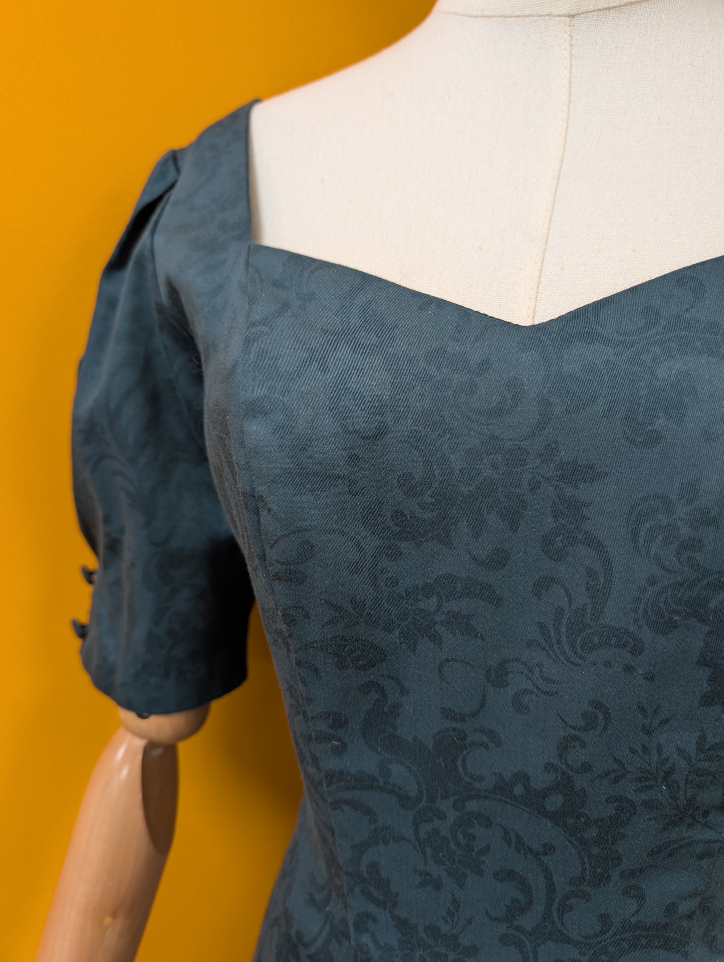 1980s Laura Ashley green dress with back bows - S/8/10