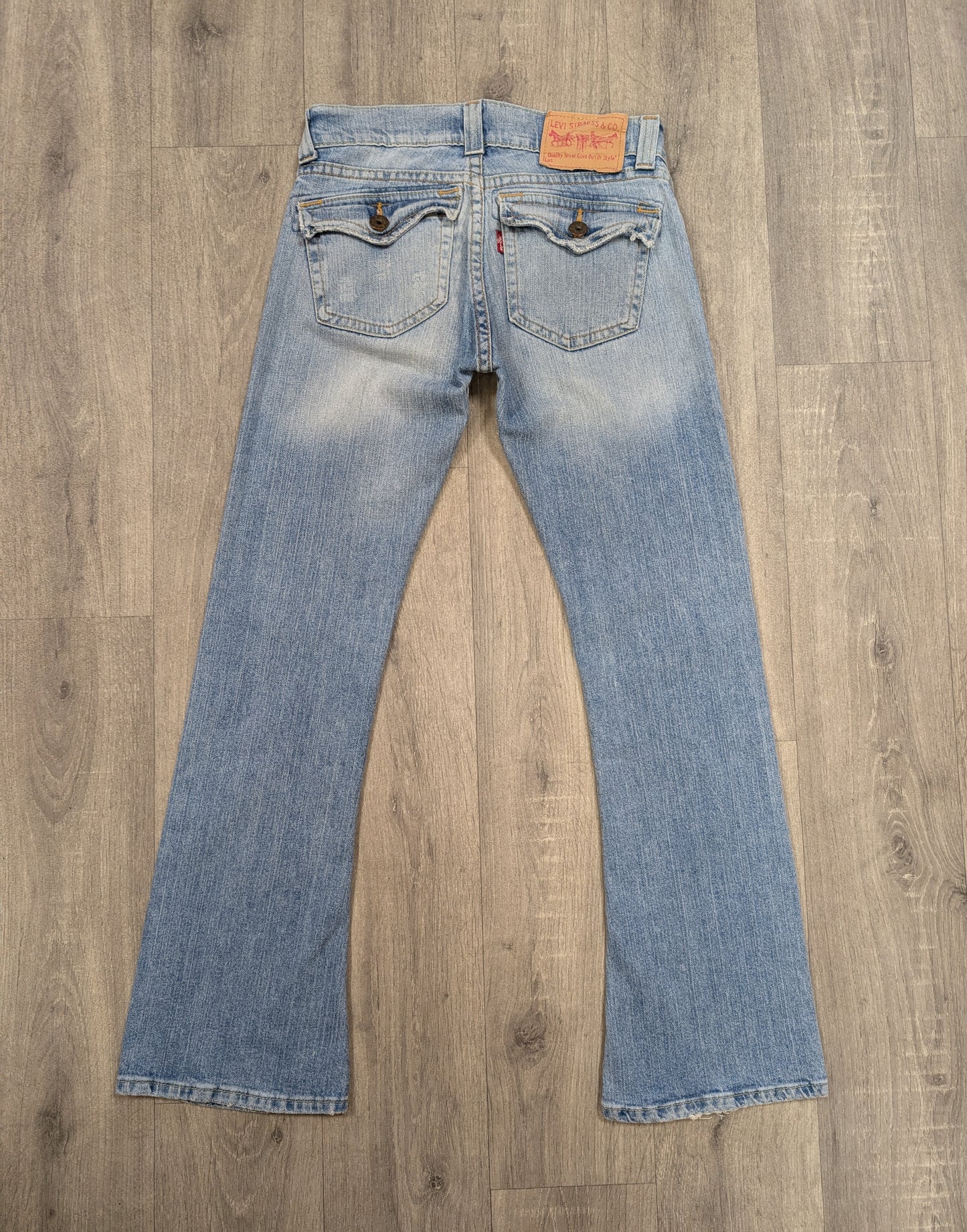 Levi's slouch flare jeans low rise - 31"W 31"L