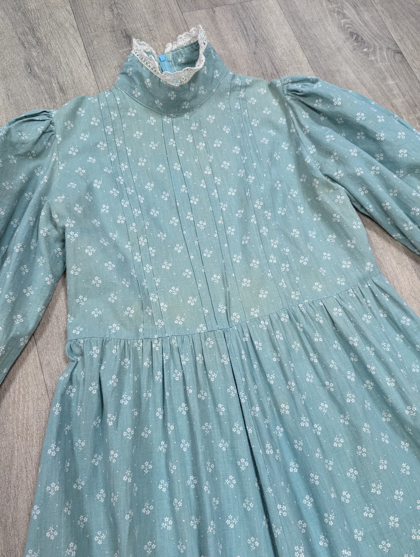 1970s Laura Ashley made in Wales green maxi dress - S/M/10/12