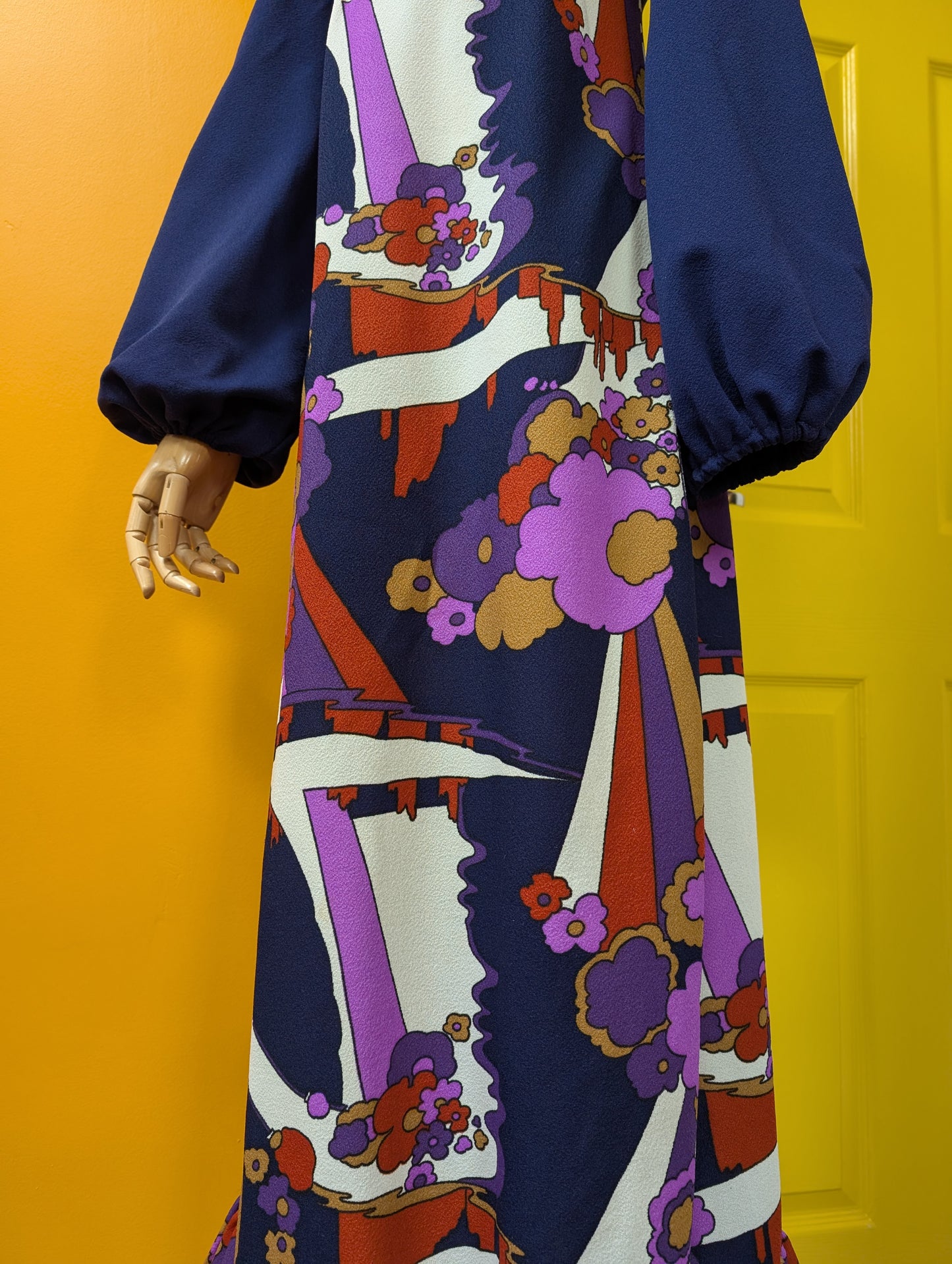 1970s psychedelic maxi dress - S/8