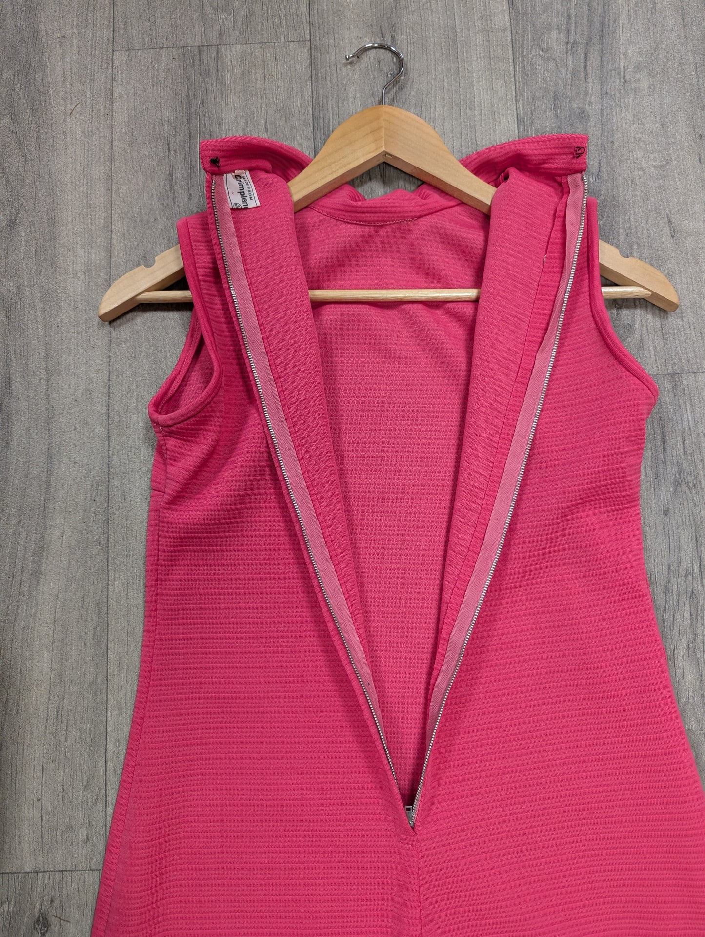 1960s pink crimplene dress - S/8