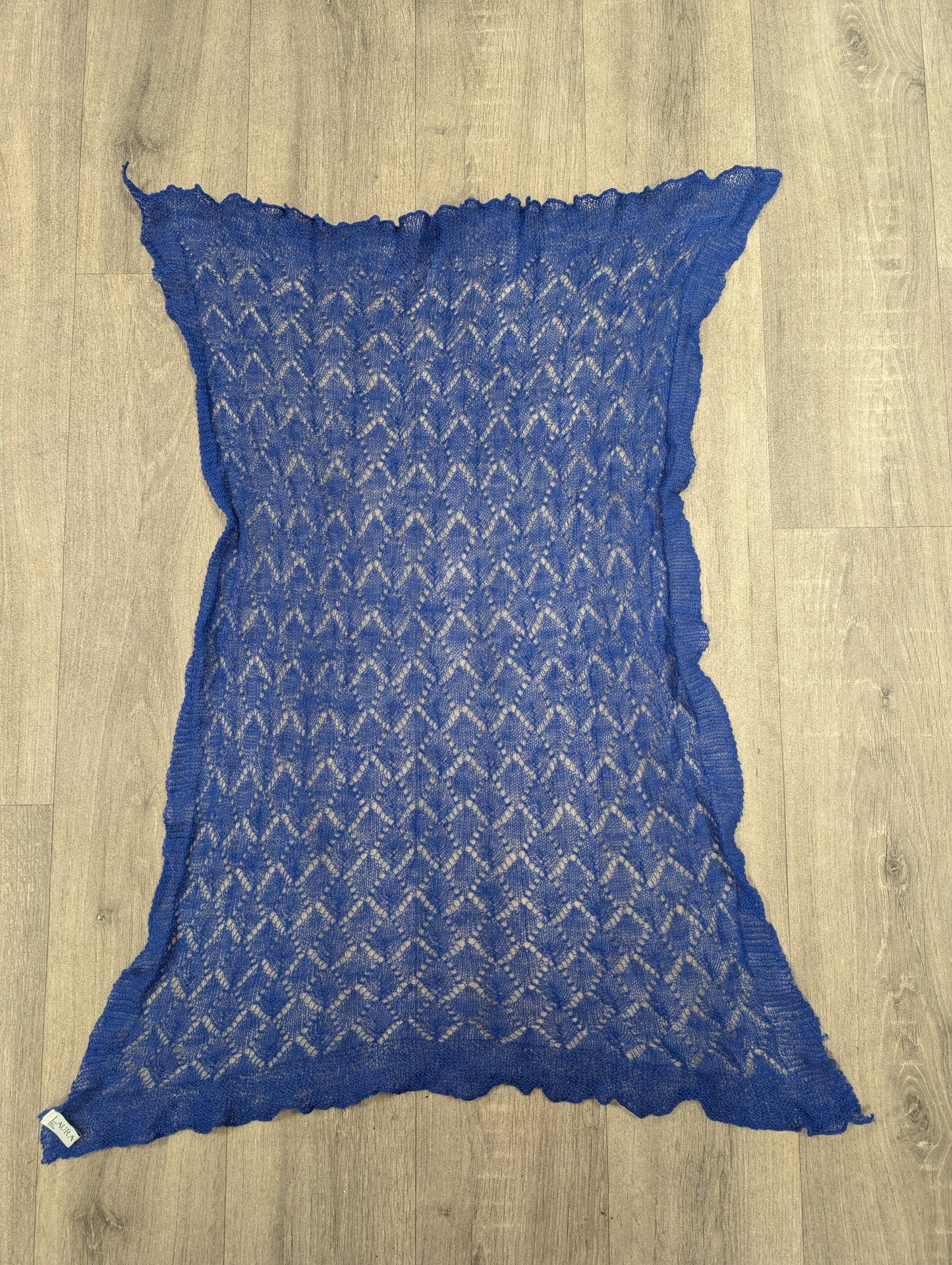 80s/90s Laura Ashley blue wool shawl/scarf