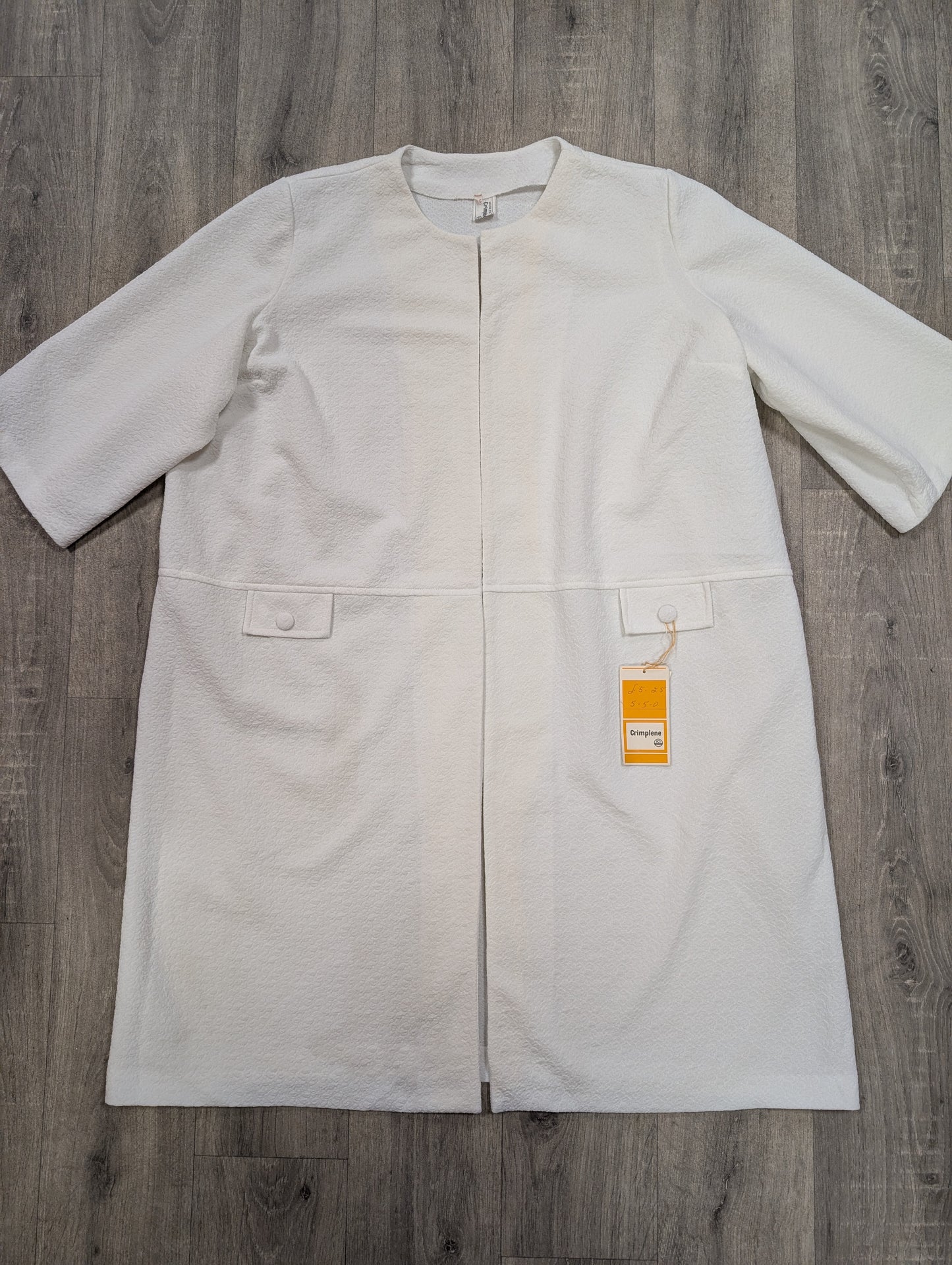 Deadstock 1960s white crimplene dress and coat - XXL/26