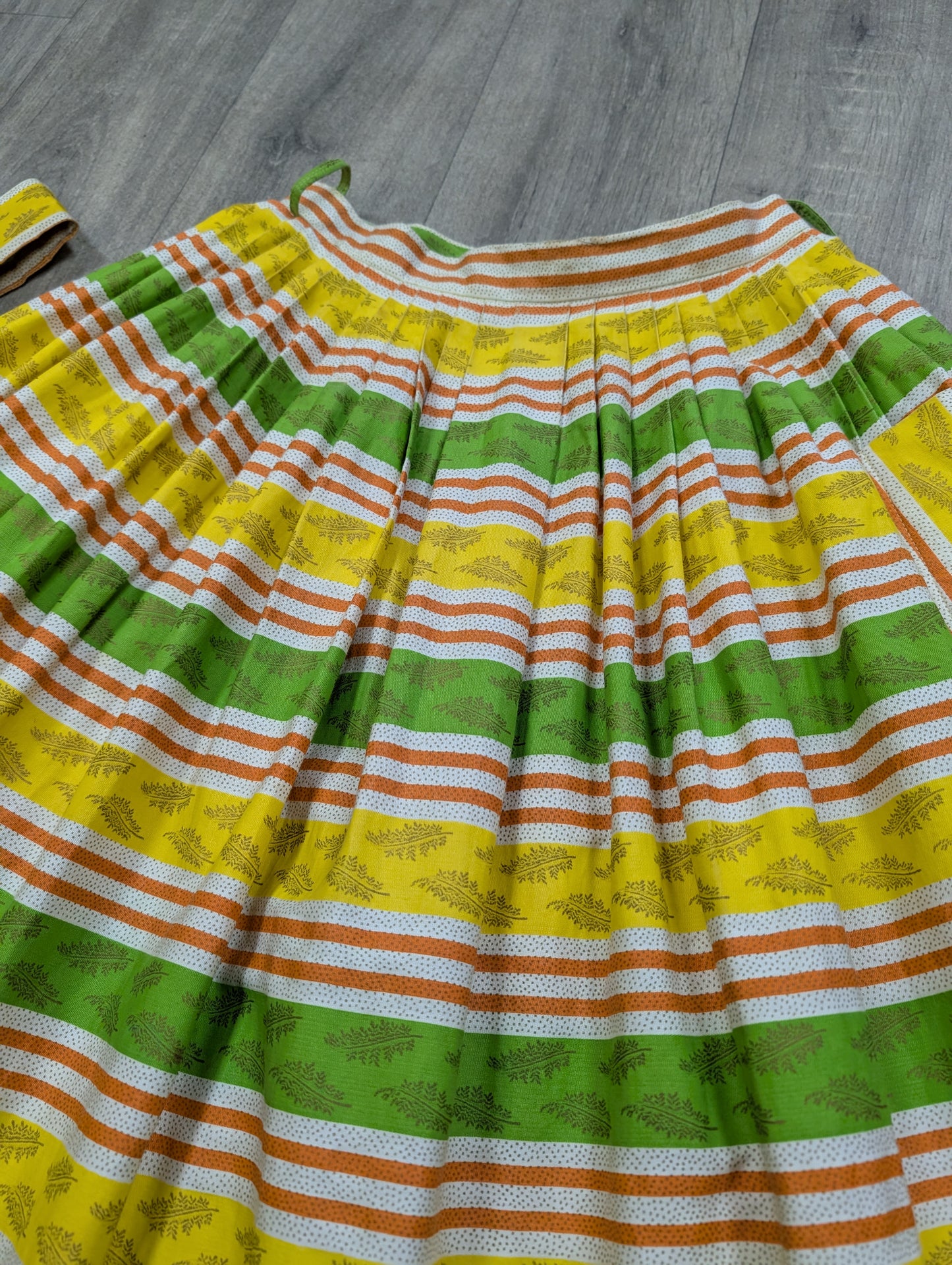 1950s Sportaville boussac cotton skirt - 26" waist