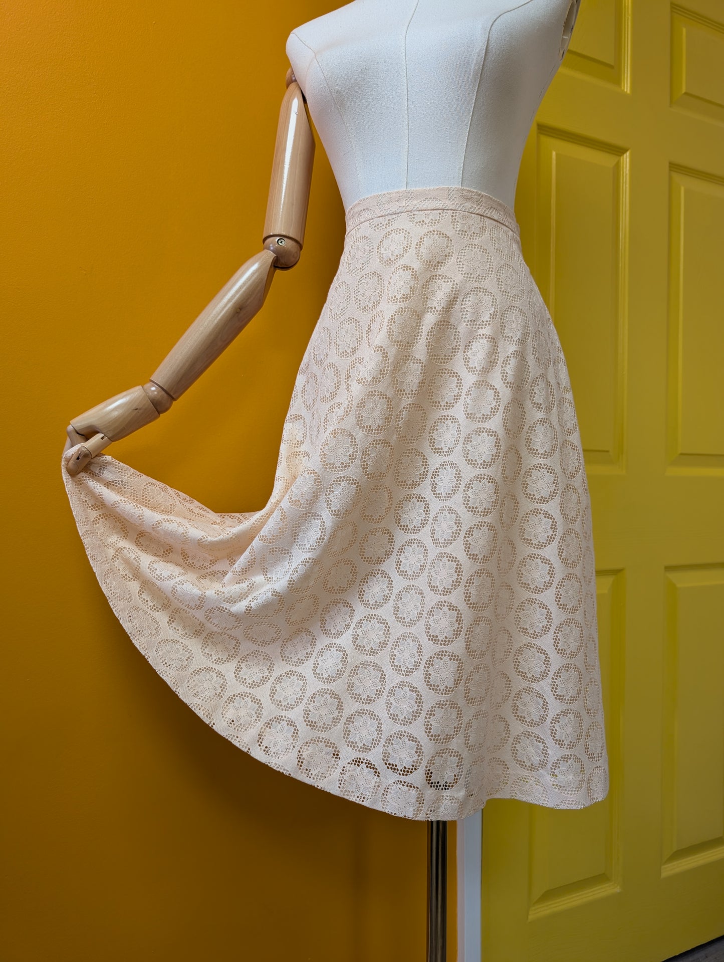 1970s floral lace skirt - 28" waist