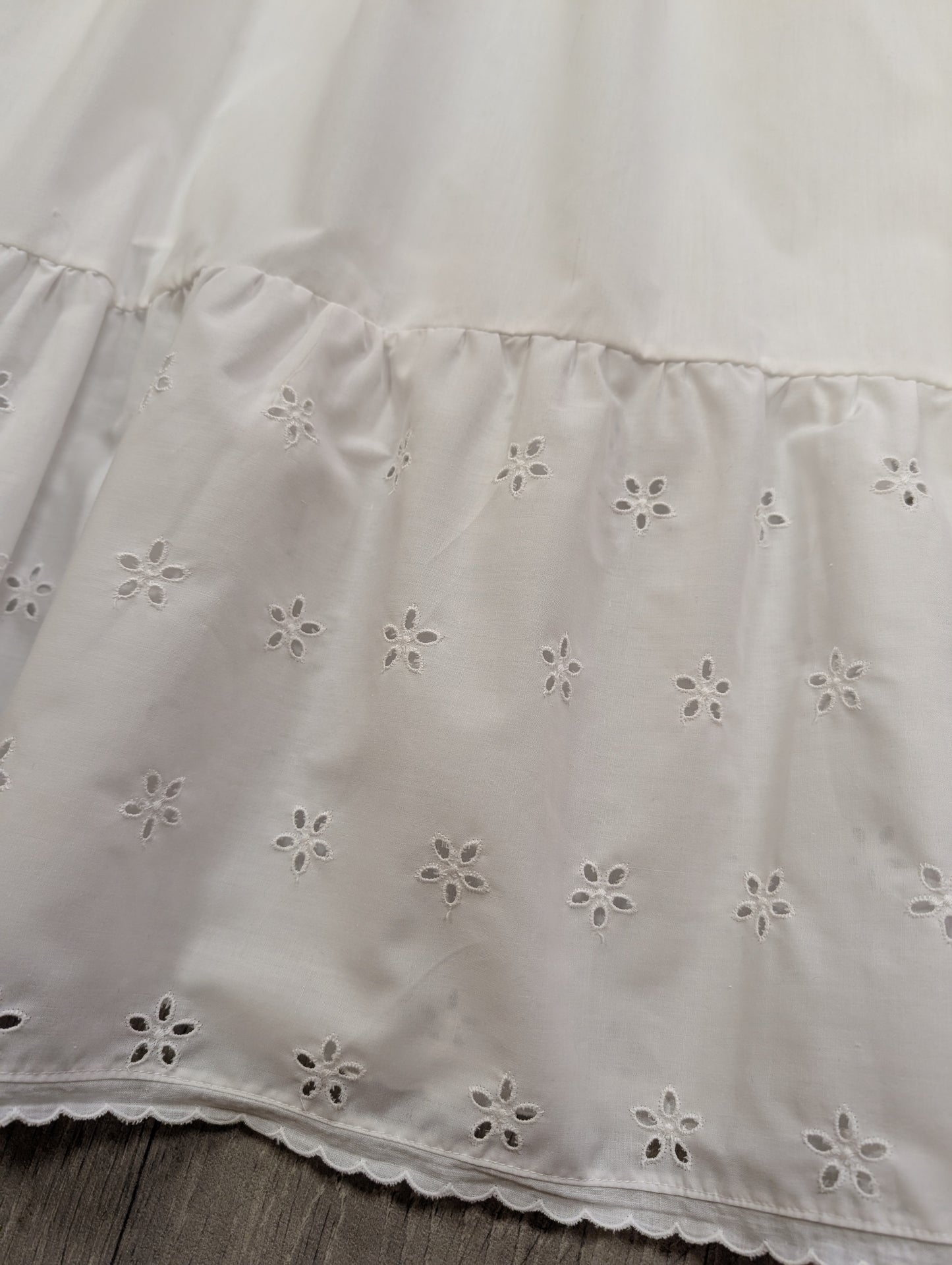 1970s Kayser white nightdress - S/M