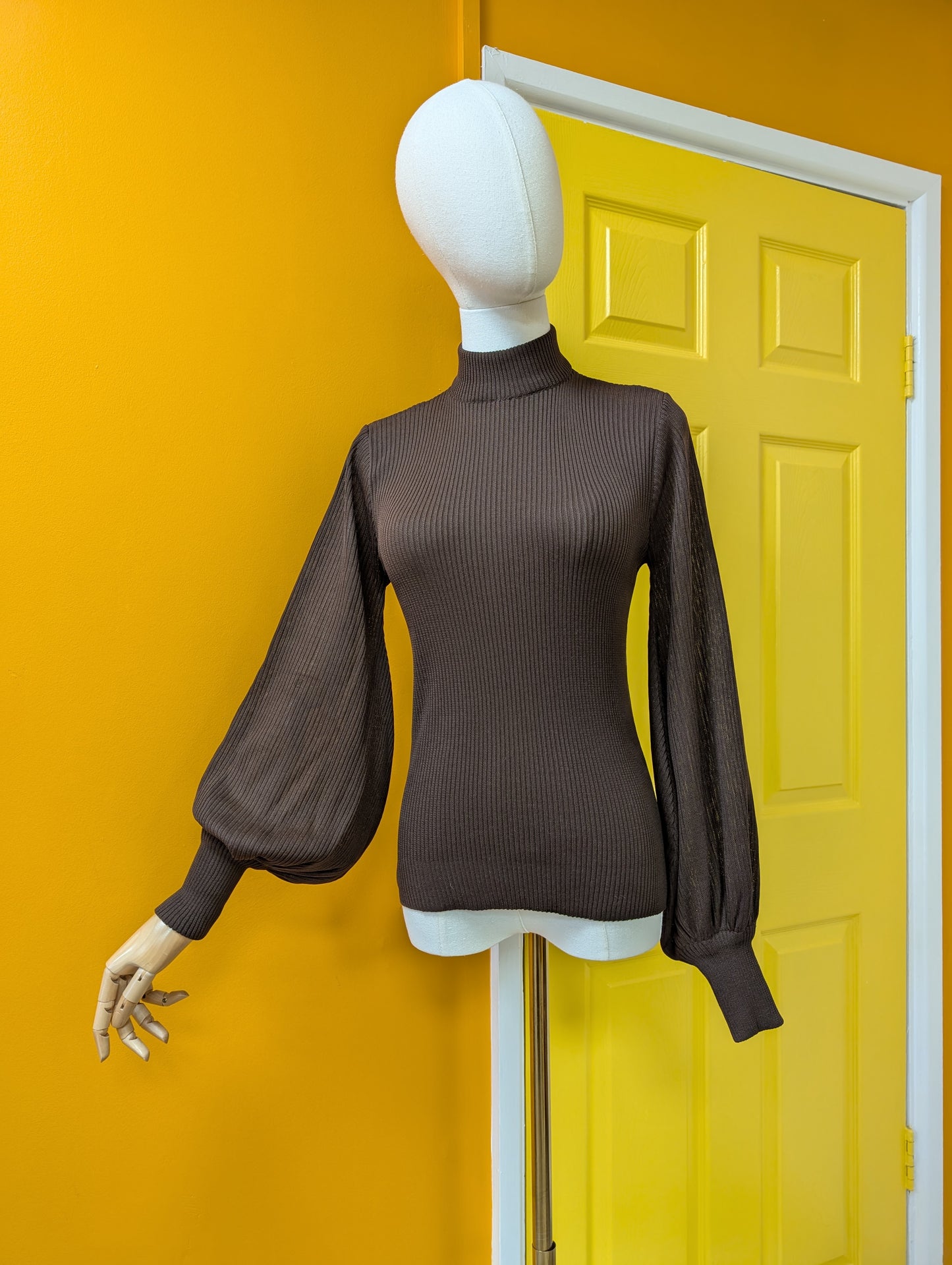 1970s Jersey Masters brown balloon sleeve top - up to M