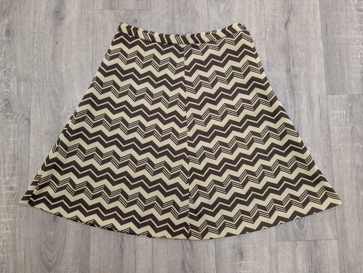 1970s brown skirt - 28" waist