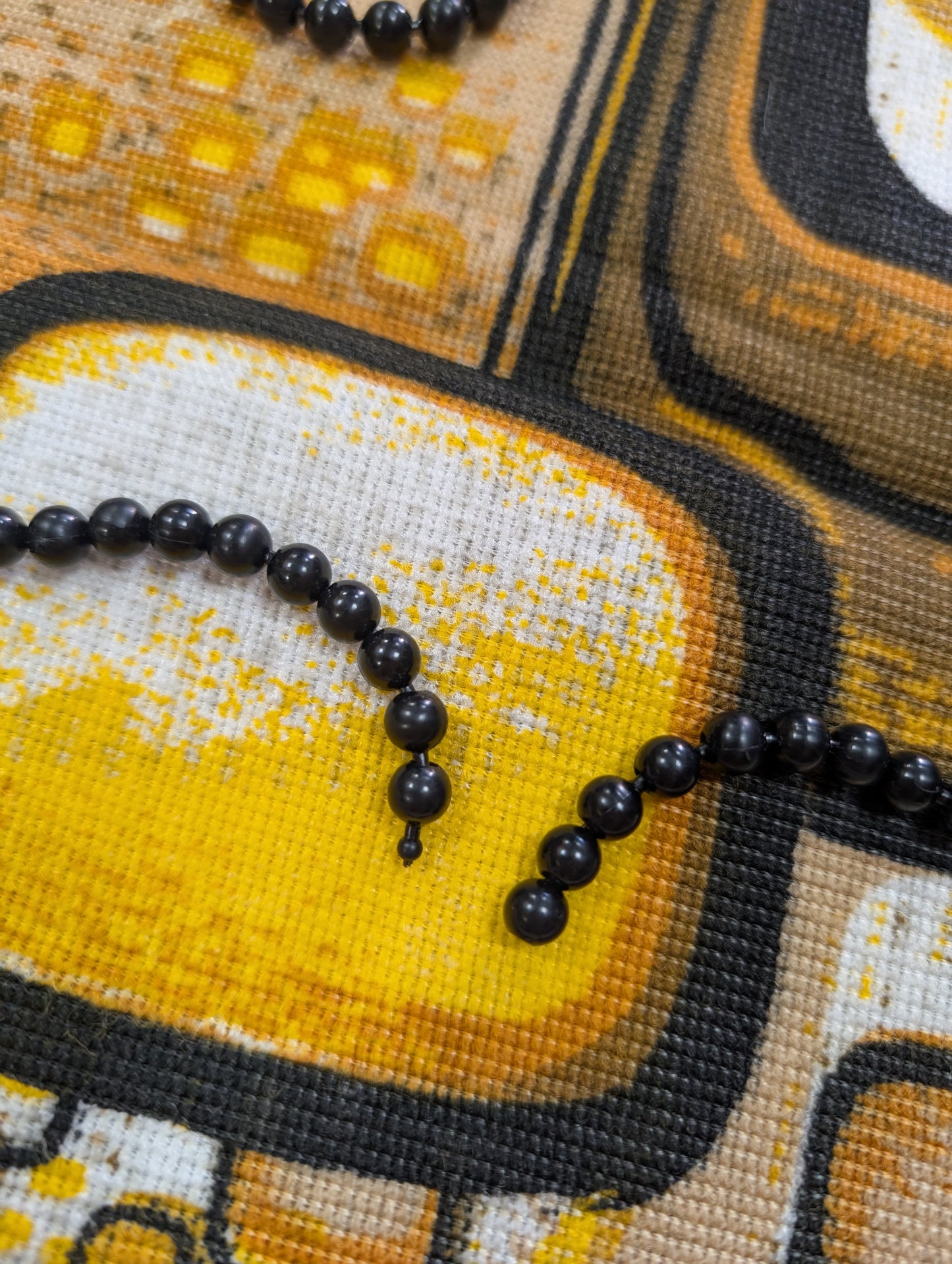 50s/60s Snappit Beads black