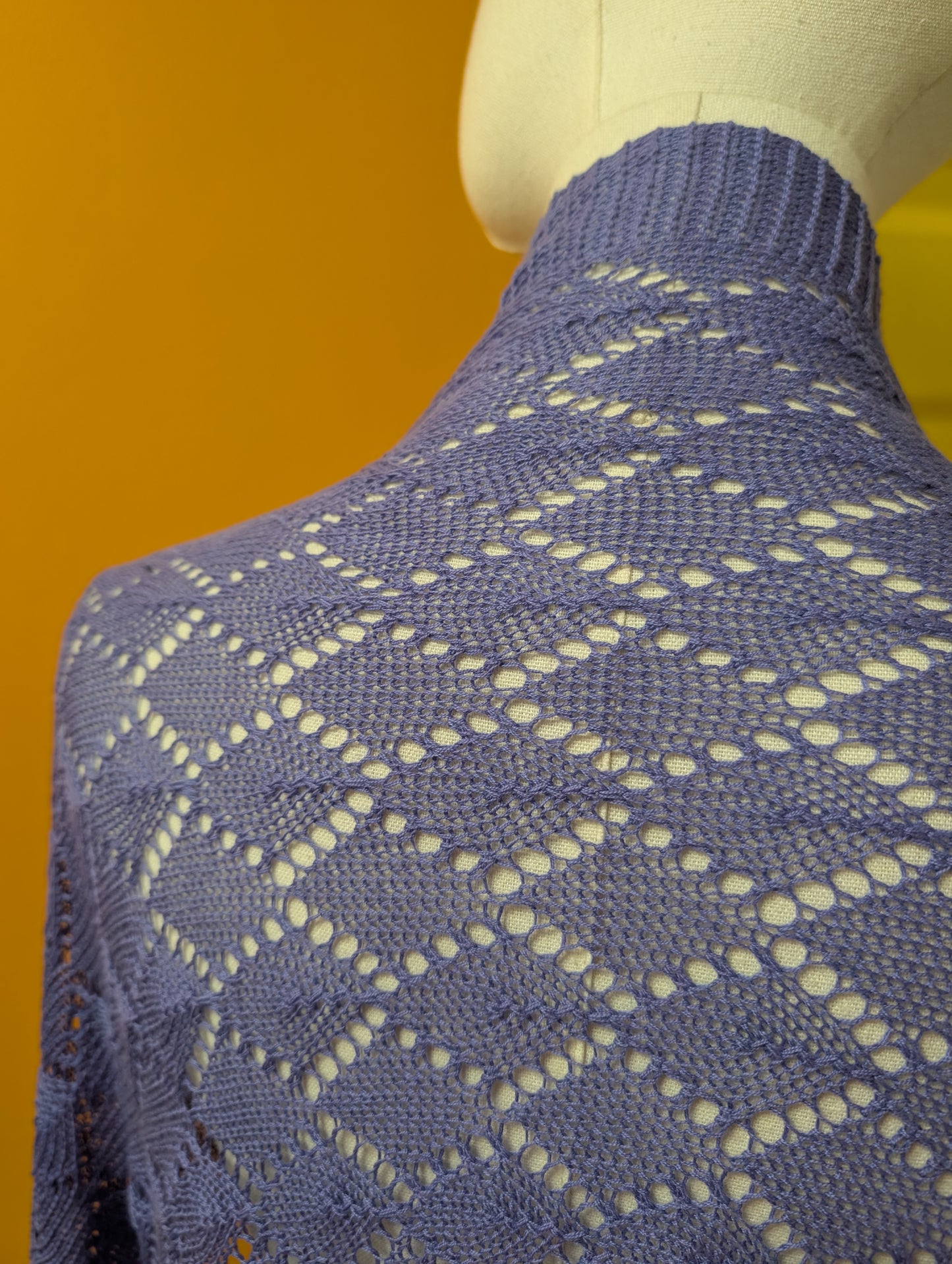 80s/90s Laura Ashley lilac/purple cotton shawl/scarf
