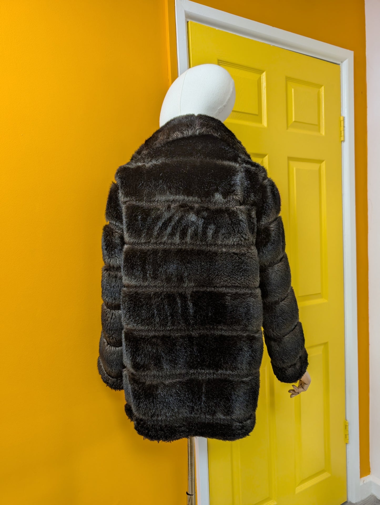 1970s Tissavel dark brown faux fur coat - S