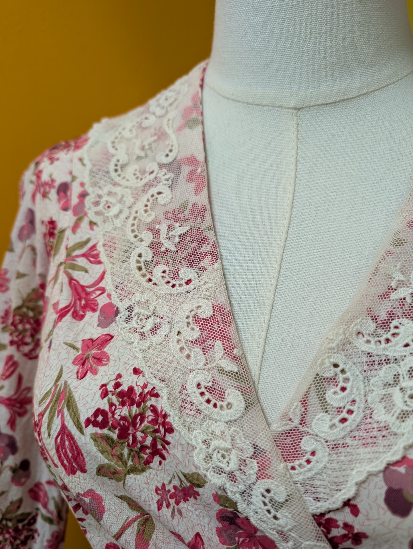 1980s Laura Ashley pink floral lace collar dress