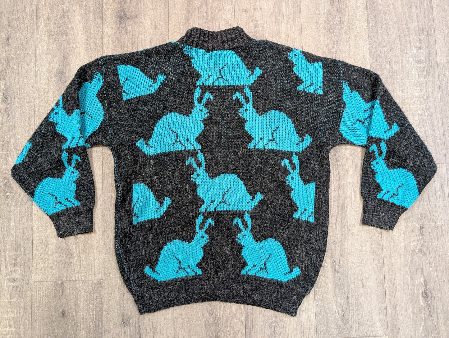 1980s rabbit jumper - S/M