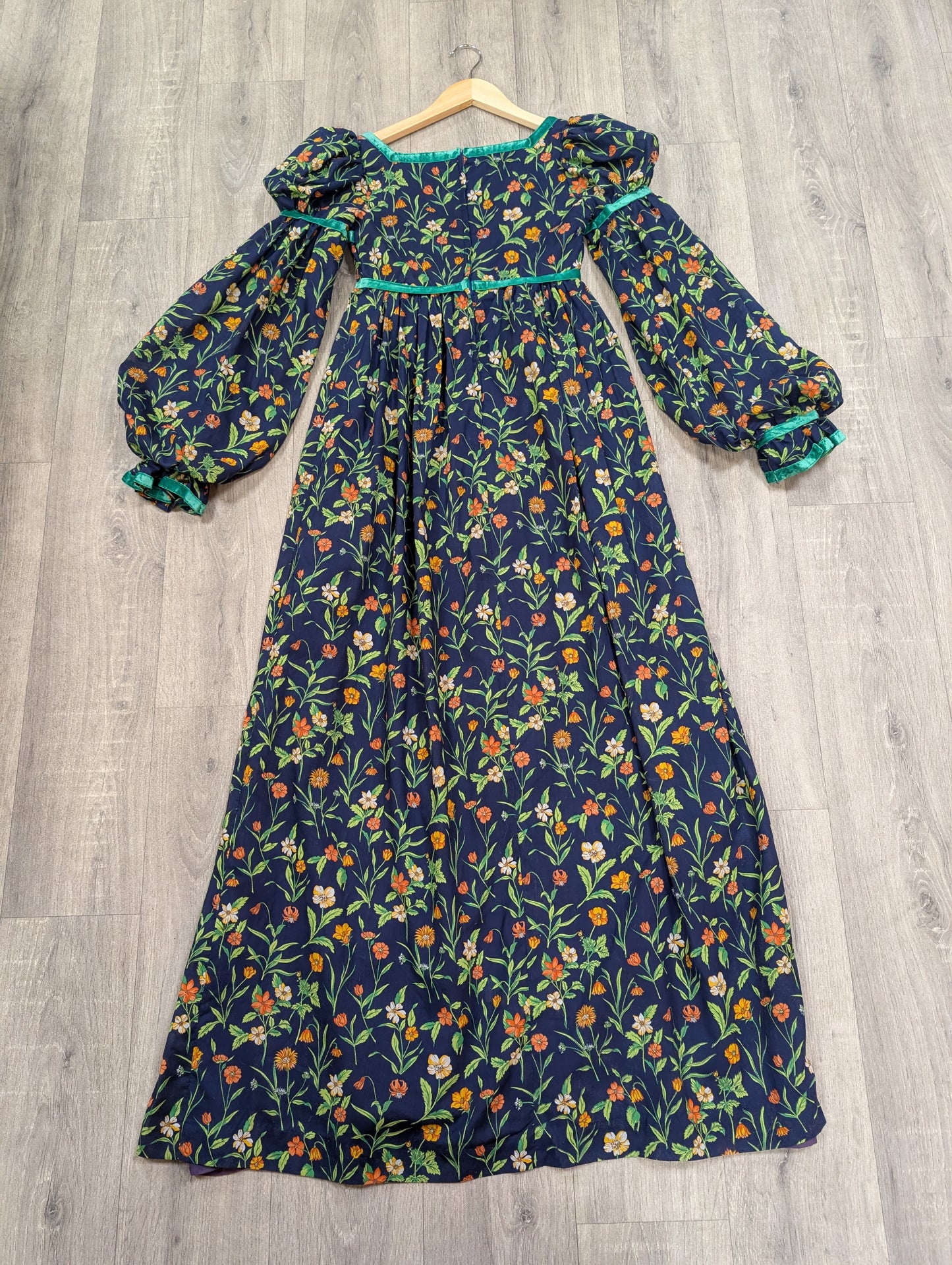Incredible 60s/70s Quad floral maxi dress - XS