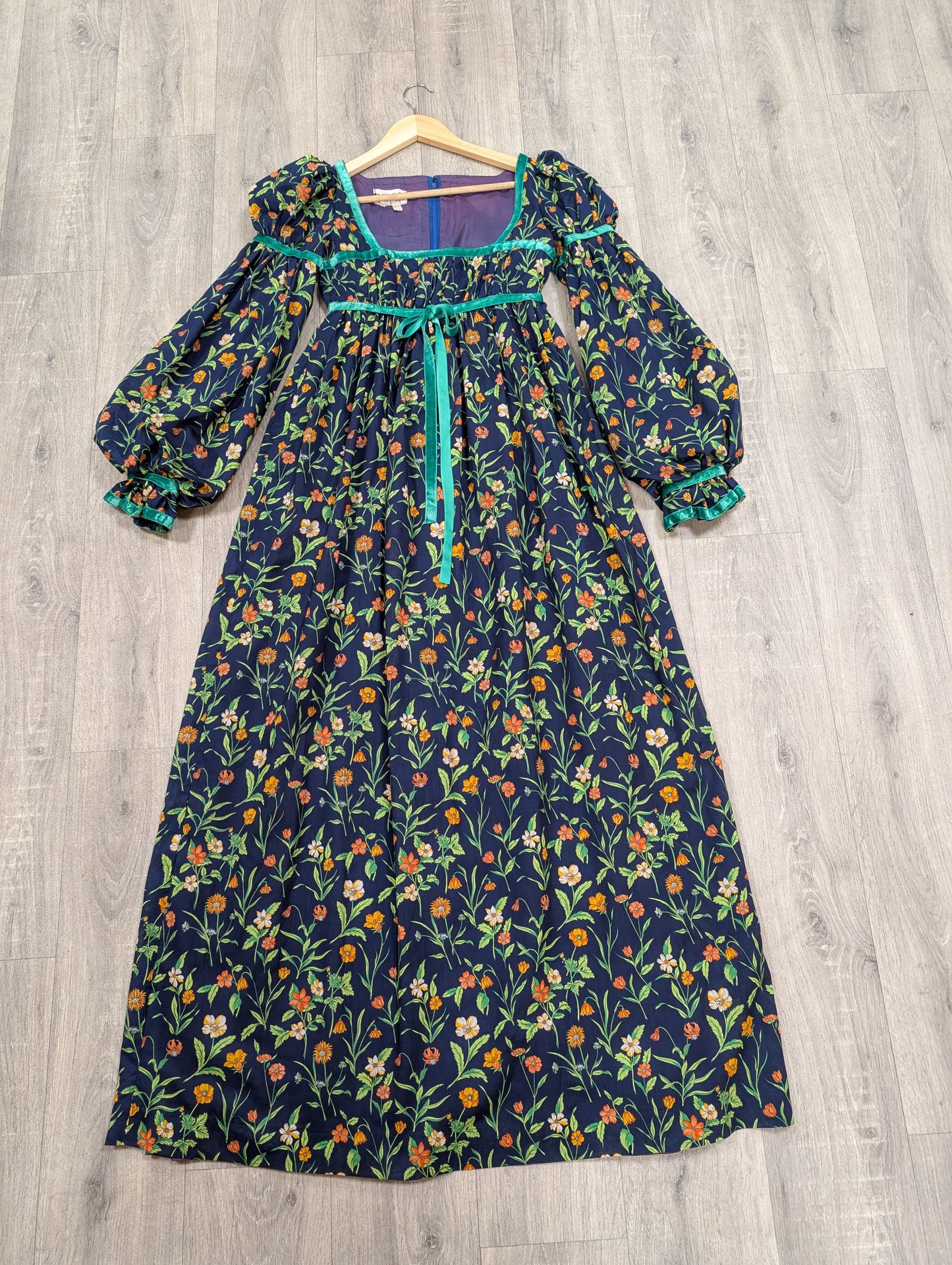 Incredible 60s/70s Quad floral maxi dress - XS