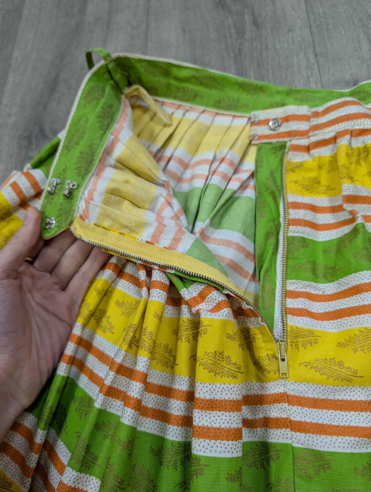 1950s Sportaville boussac cotton skirt - 26" waist