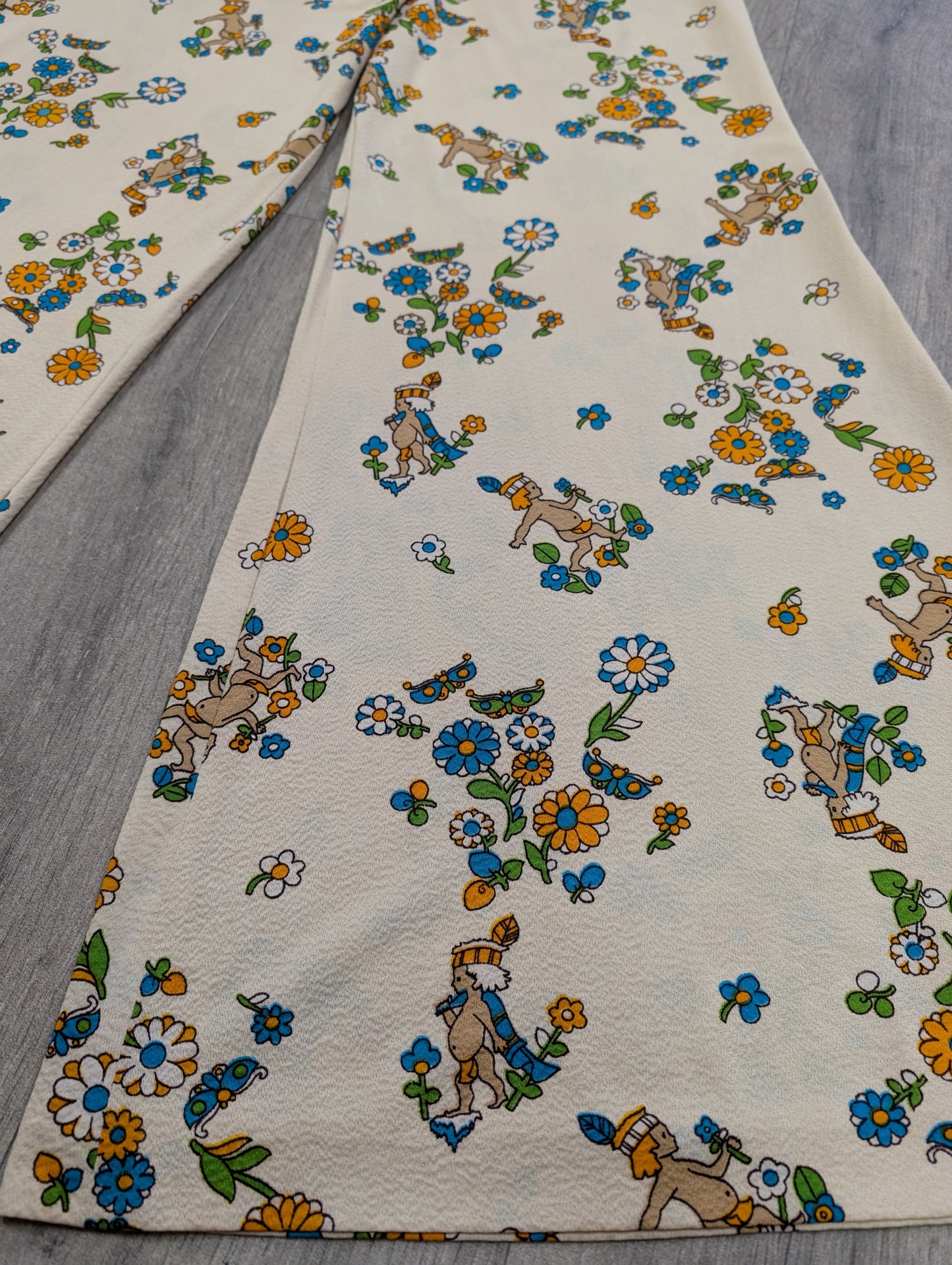 1970s novelty print top & trousers - S/8/10