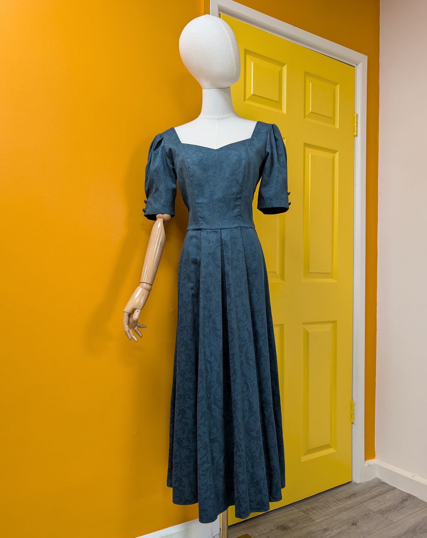 1980s Laura Ashley green dress with back bows - S/8/10
