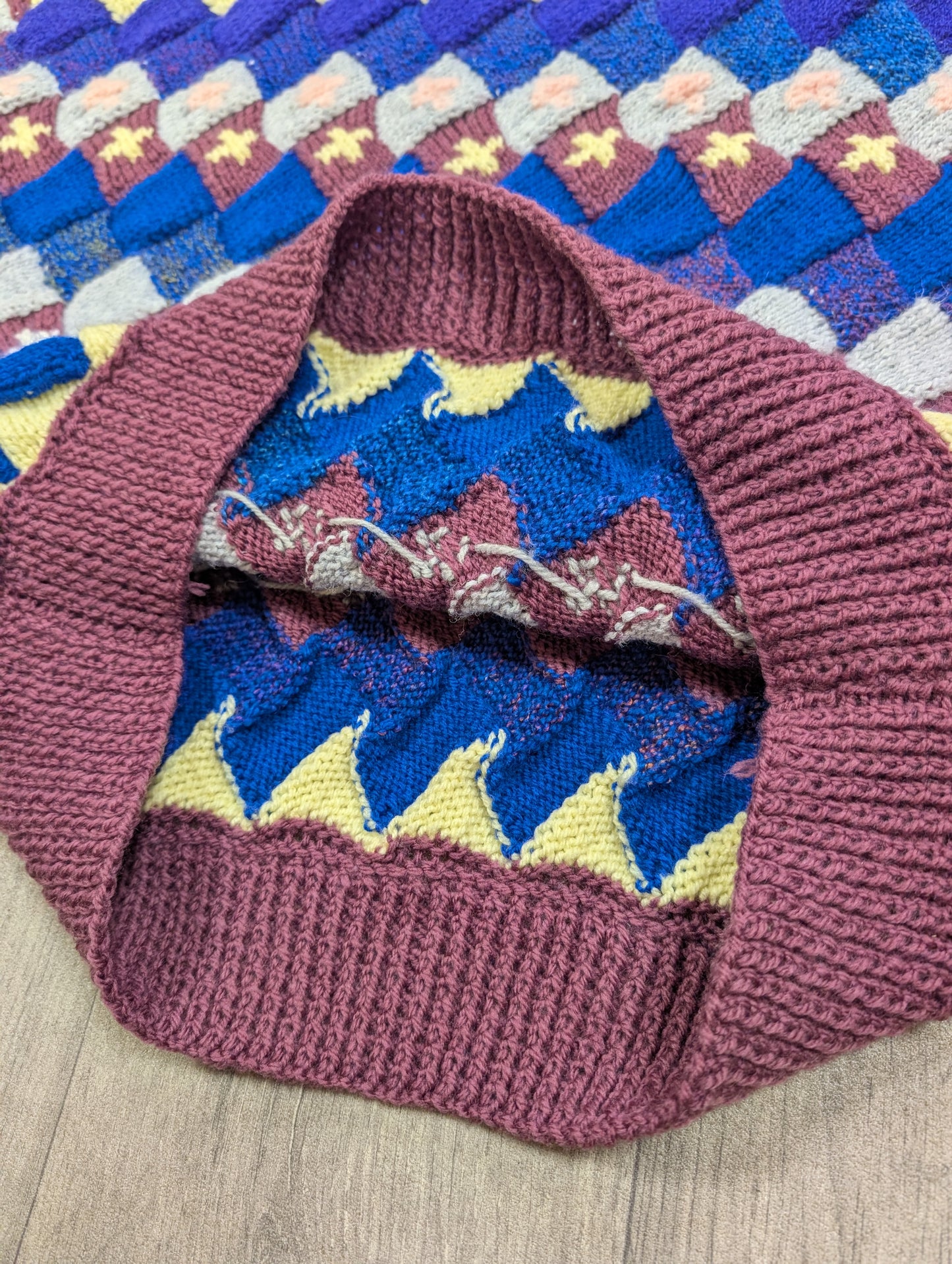 80s/90s hand knitted textured jumper by Sharon Welch - M