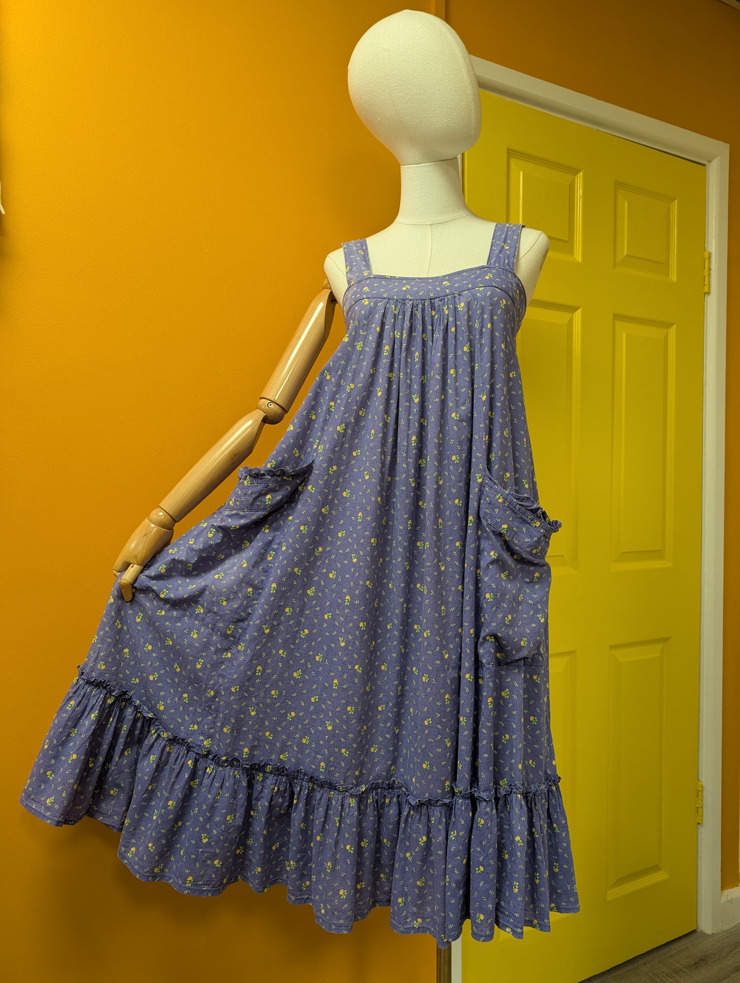 1970s Laura Ashley made in Carno cotton dress - XS/S/6/8