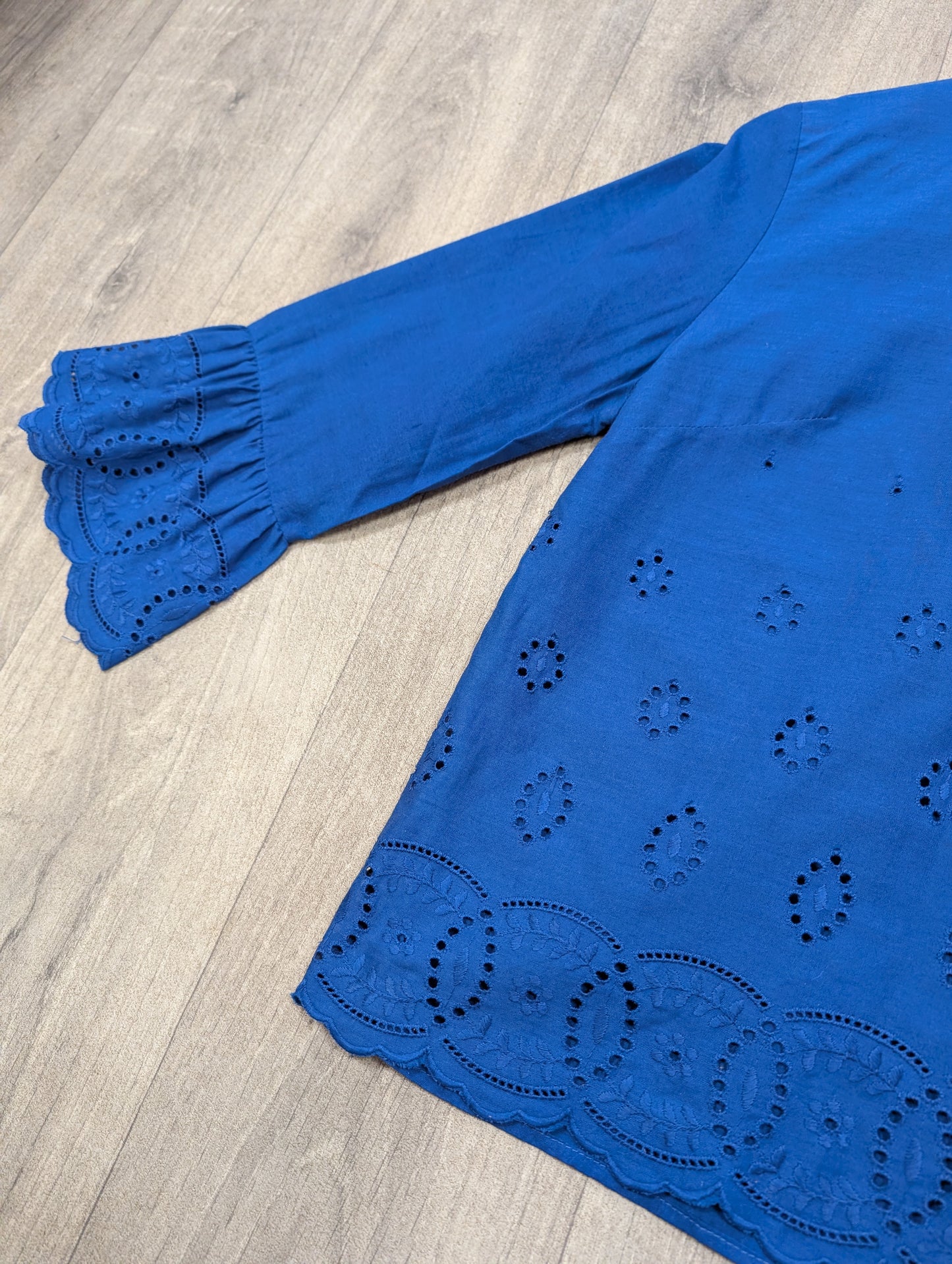 1960s Prova navy blue broderie anglaise blouse - M
