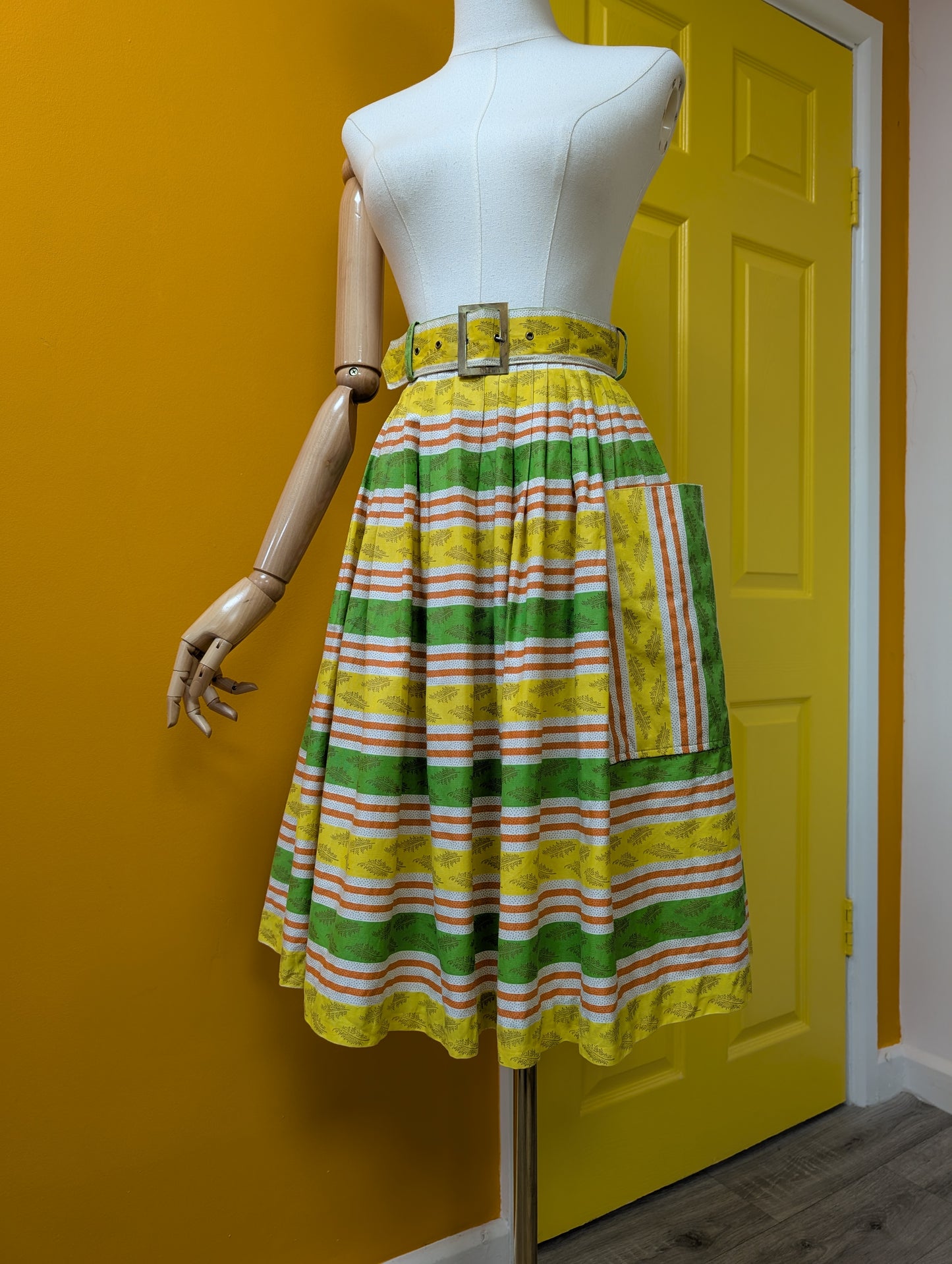 1950s Sportaville boussac cotton skirt - 26" waist