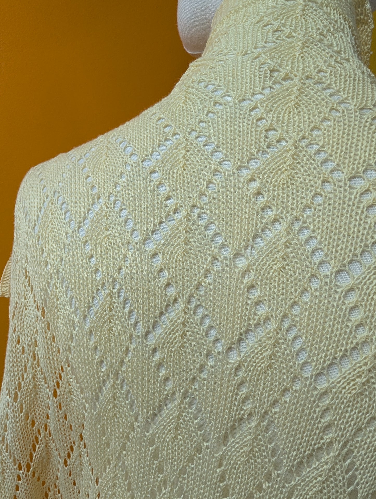 80s/90s Laura Ashley yellow cotton shawl/scarf