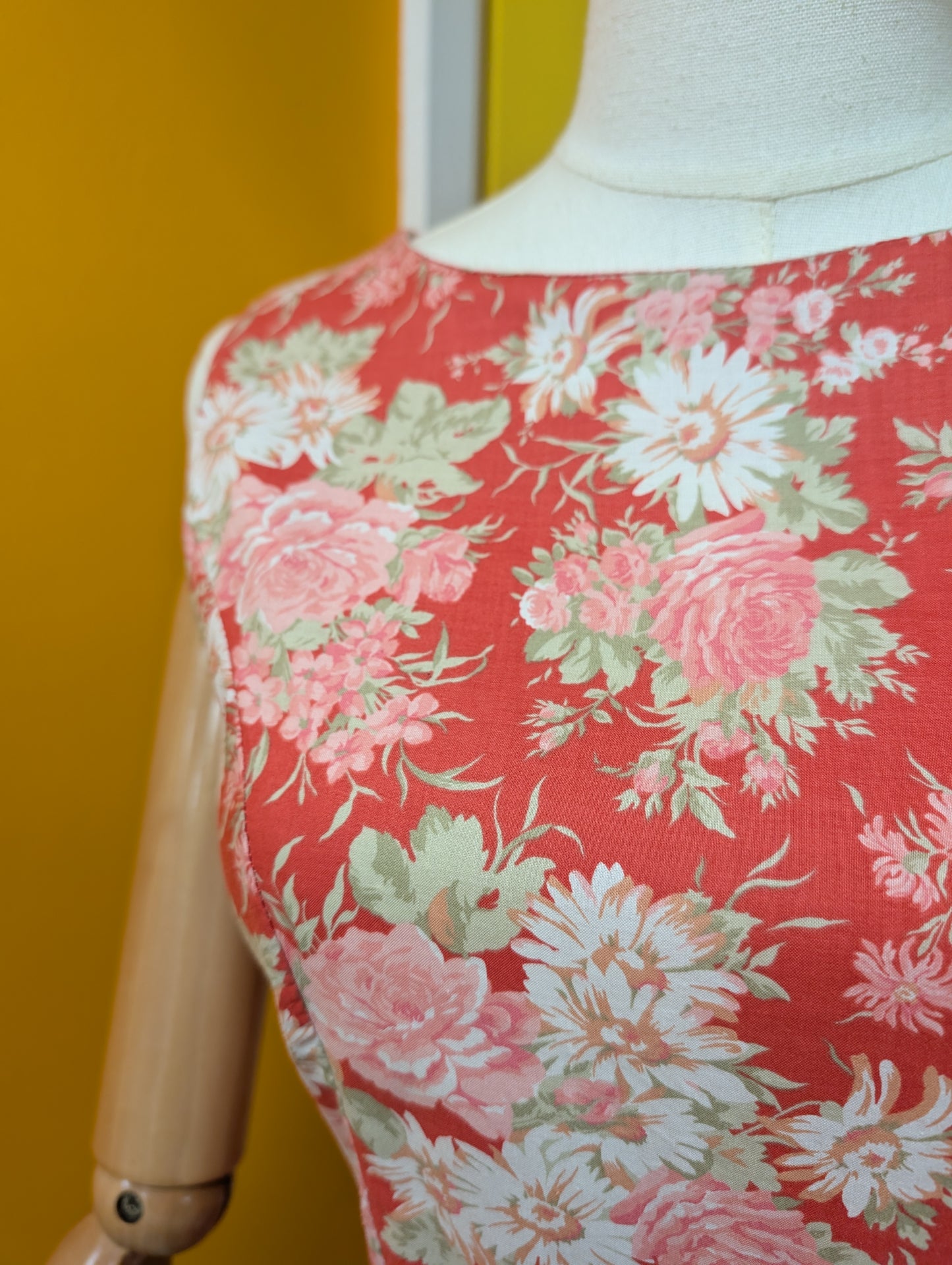1980s Laura Ashley floral dress with side buttons - S/10