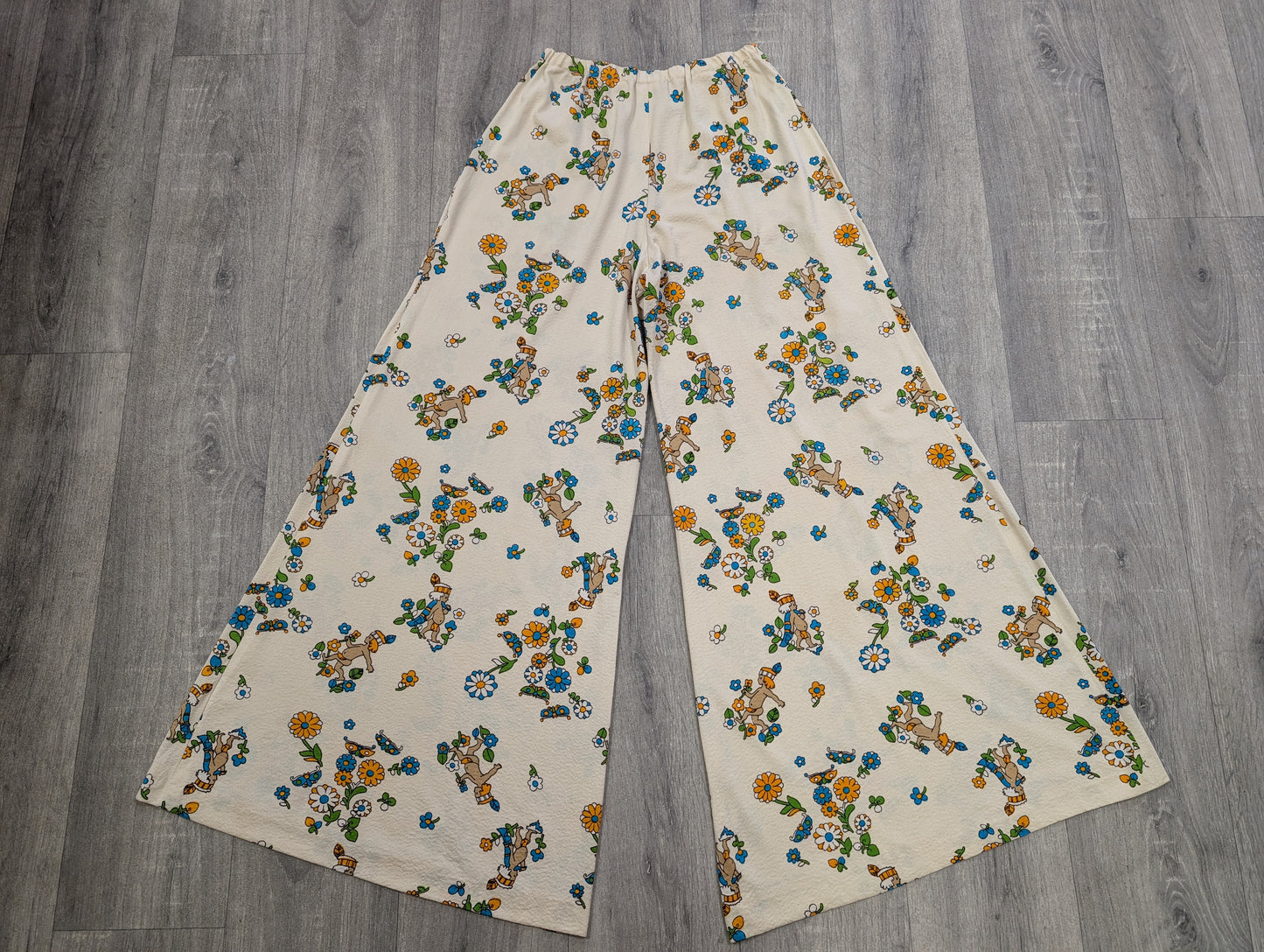 1970s novelty print top & trousers - S/8/10