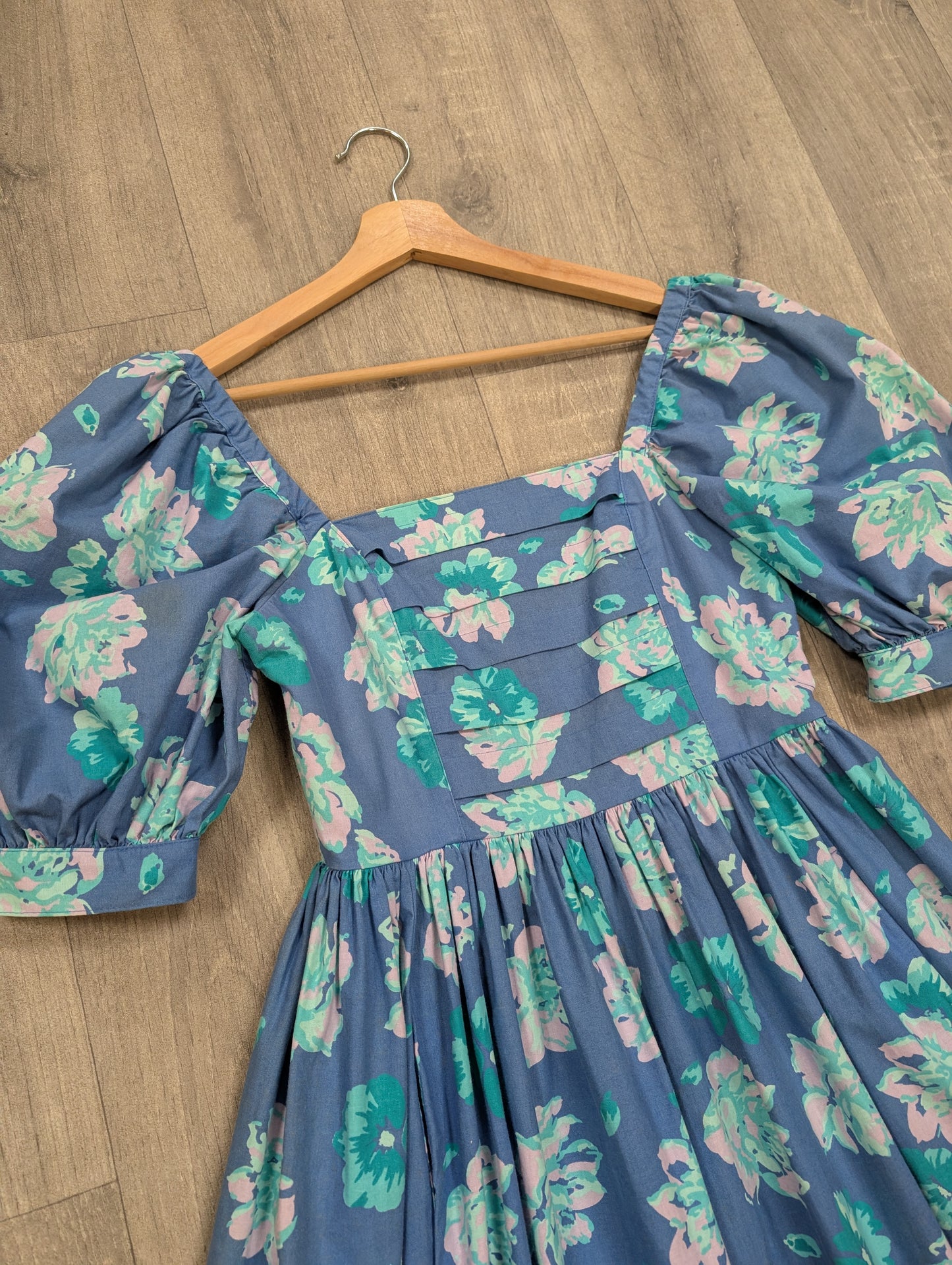 1980s Laura Ashley floral cotton dress - S/8