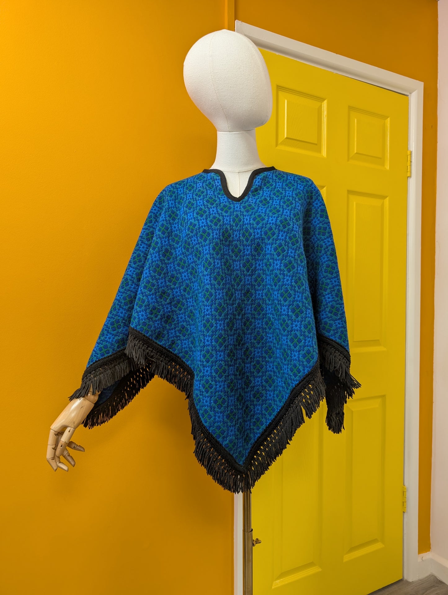 Reversible Welsh tapestry wool fringed poncho