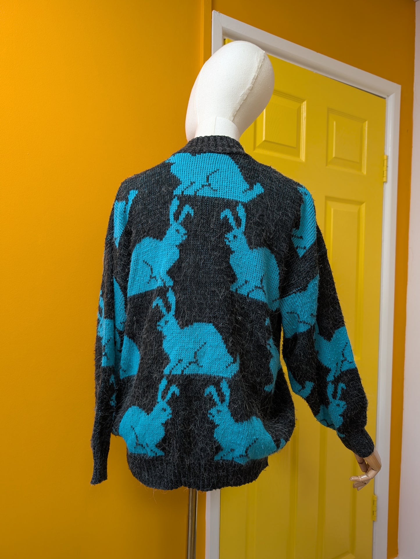 1980s rabbit jumper - S/M