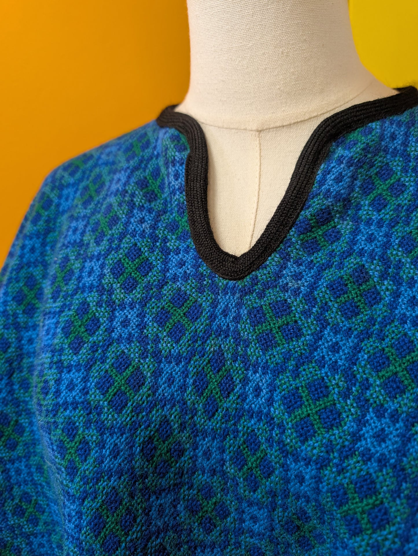 Reversible Welsh tapestry wool fringed poncho