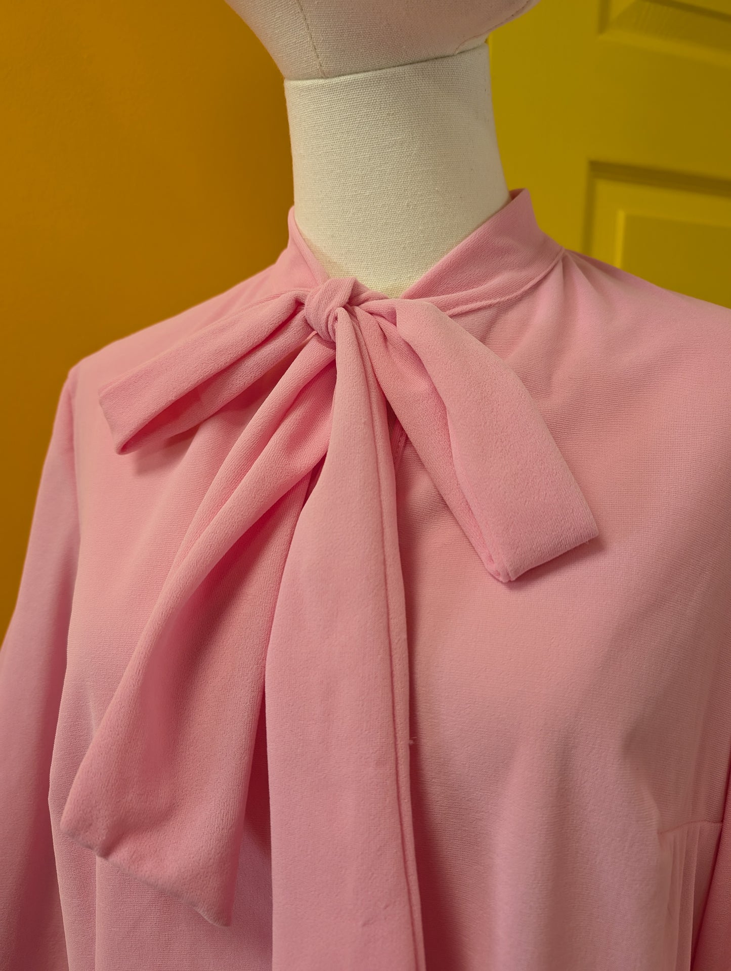 60s/70s Brentford's pink pussy bow blouse - M