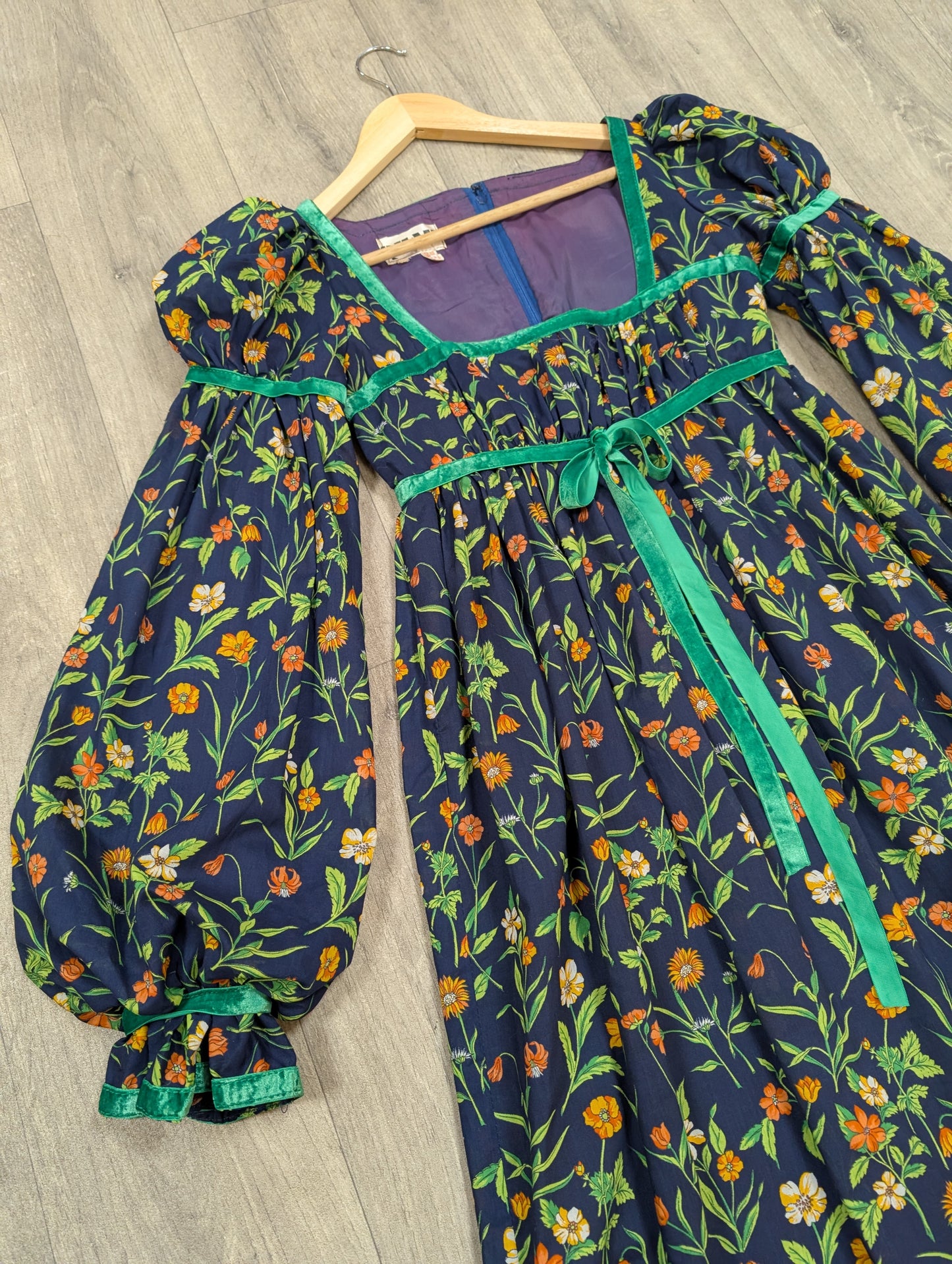 Incredible 60s/70s Quad floral maxi dress - XS